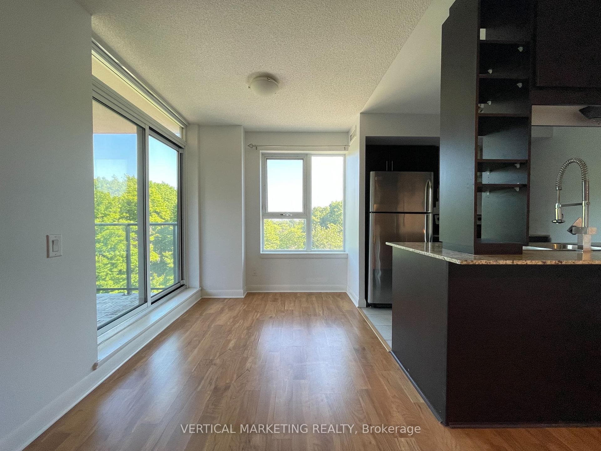 190 Borough Drive Unit 805 photo 8