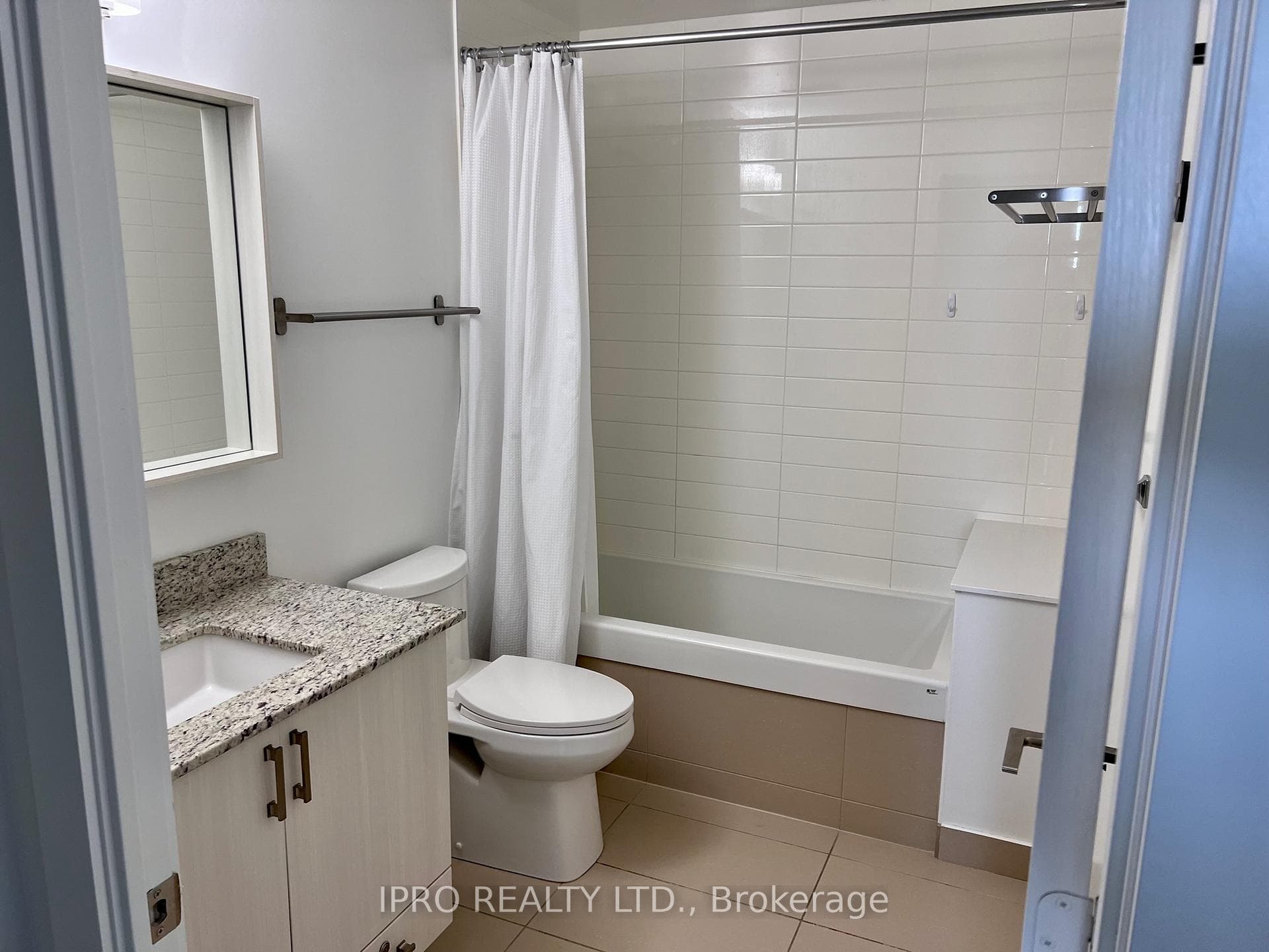 4633 Glen Erin Drive Unit 506 photo 12