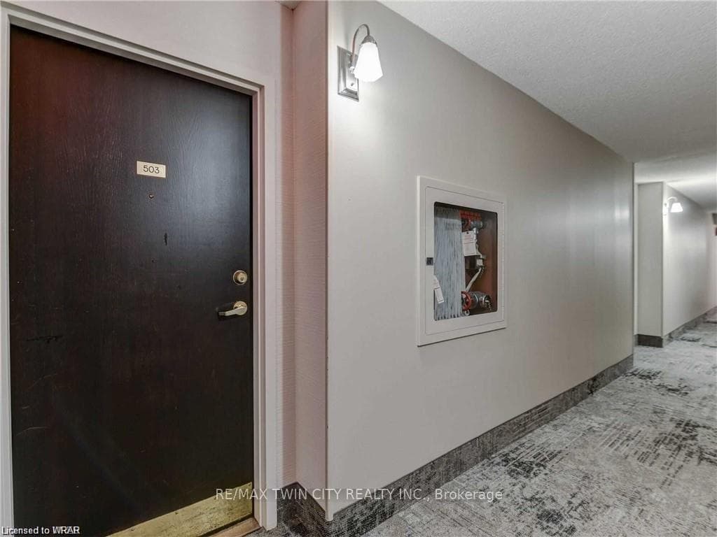 3227 King Street Unit 503 photo 6