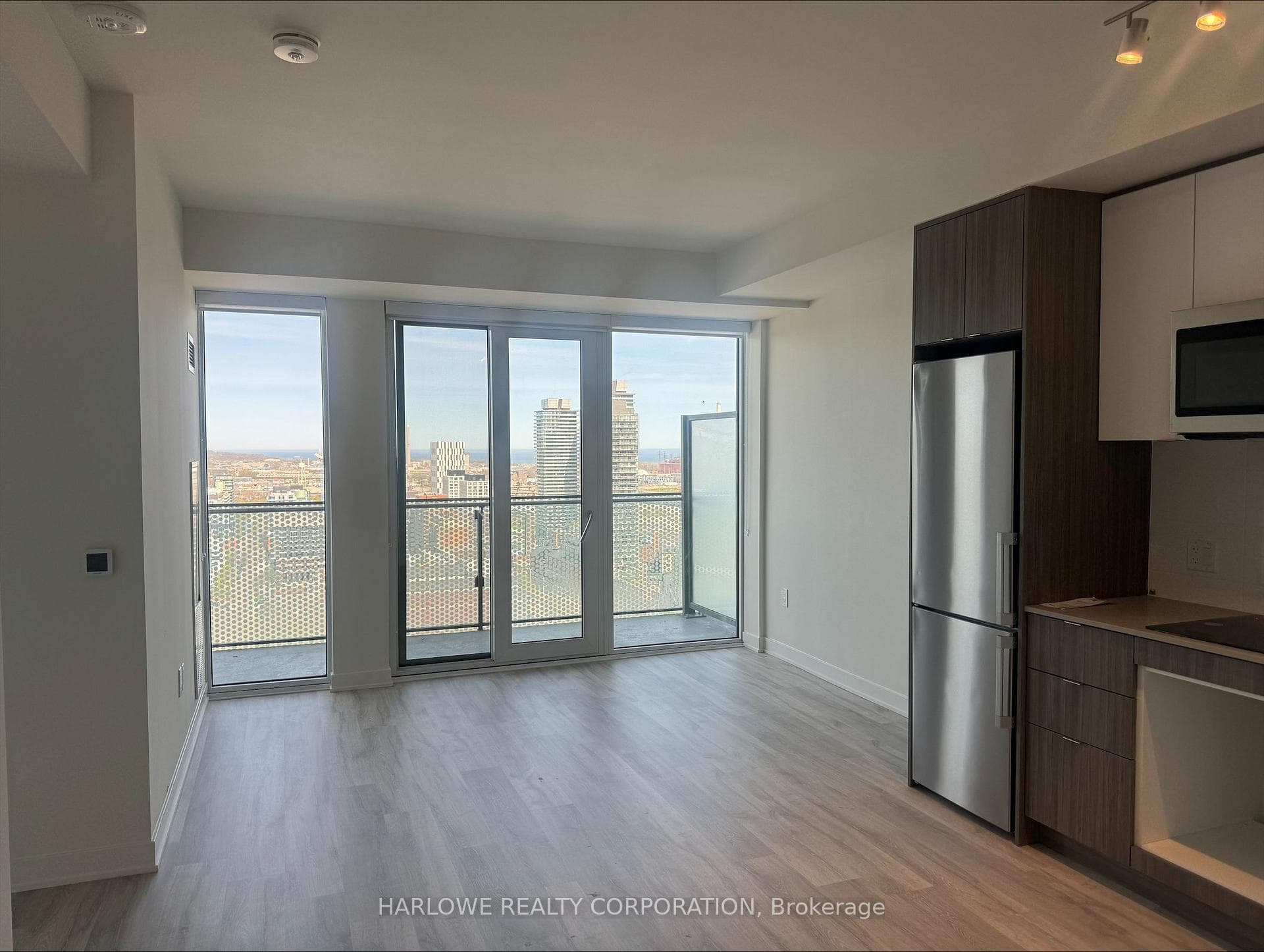 70 Princess Street Unit 2602 E photo 4