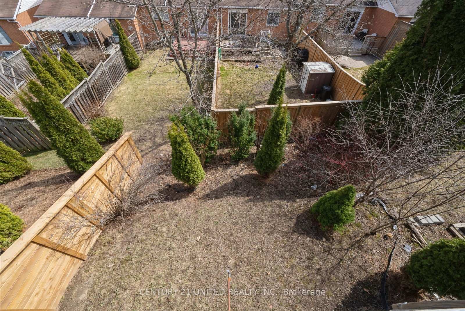 1343 Eagle Crescent photo 36