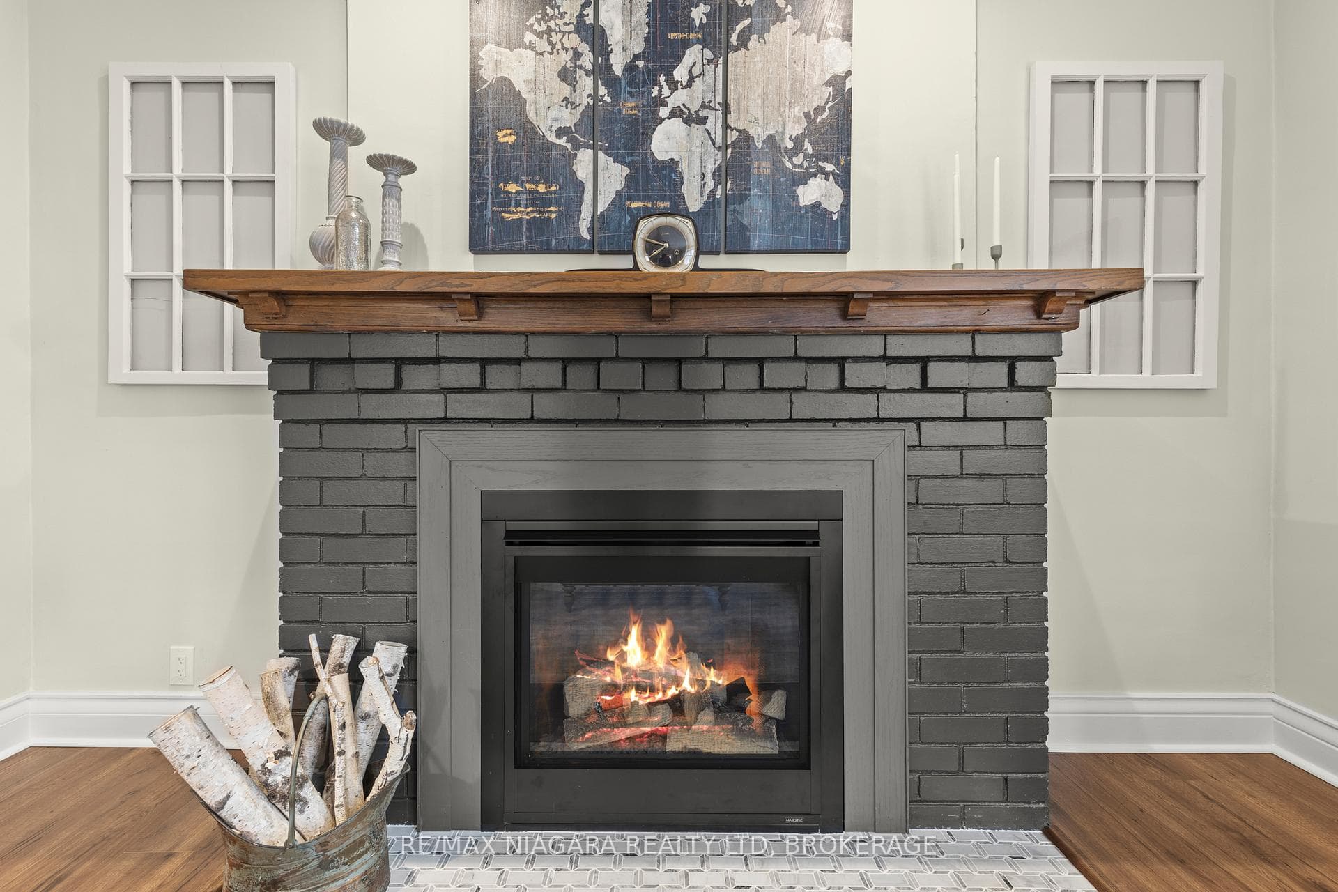 Gas Fireplace (2018)