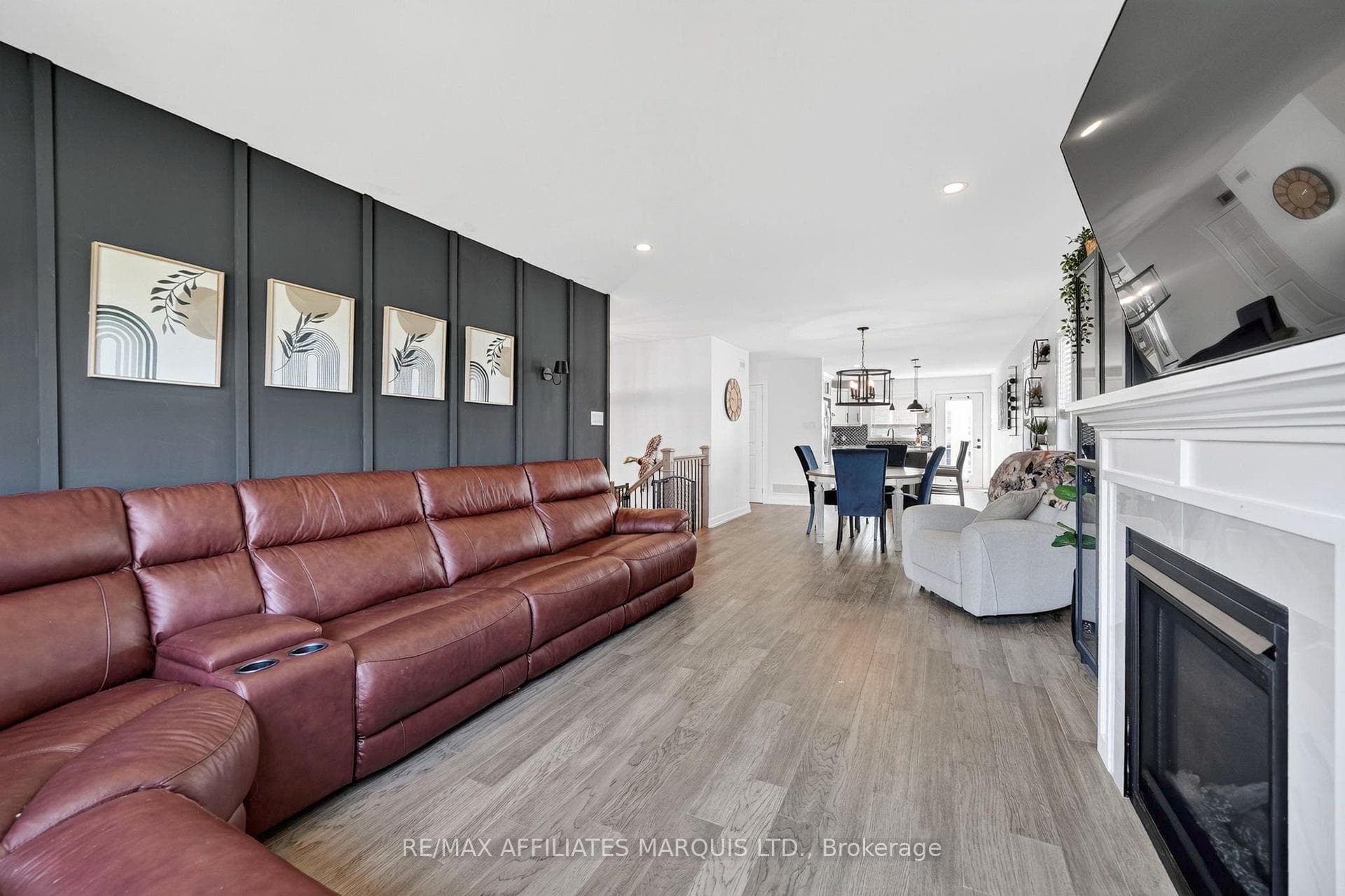 183 Emily Jade Crescent photo 14