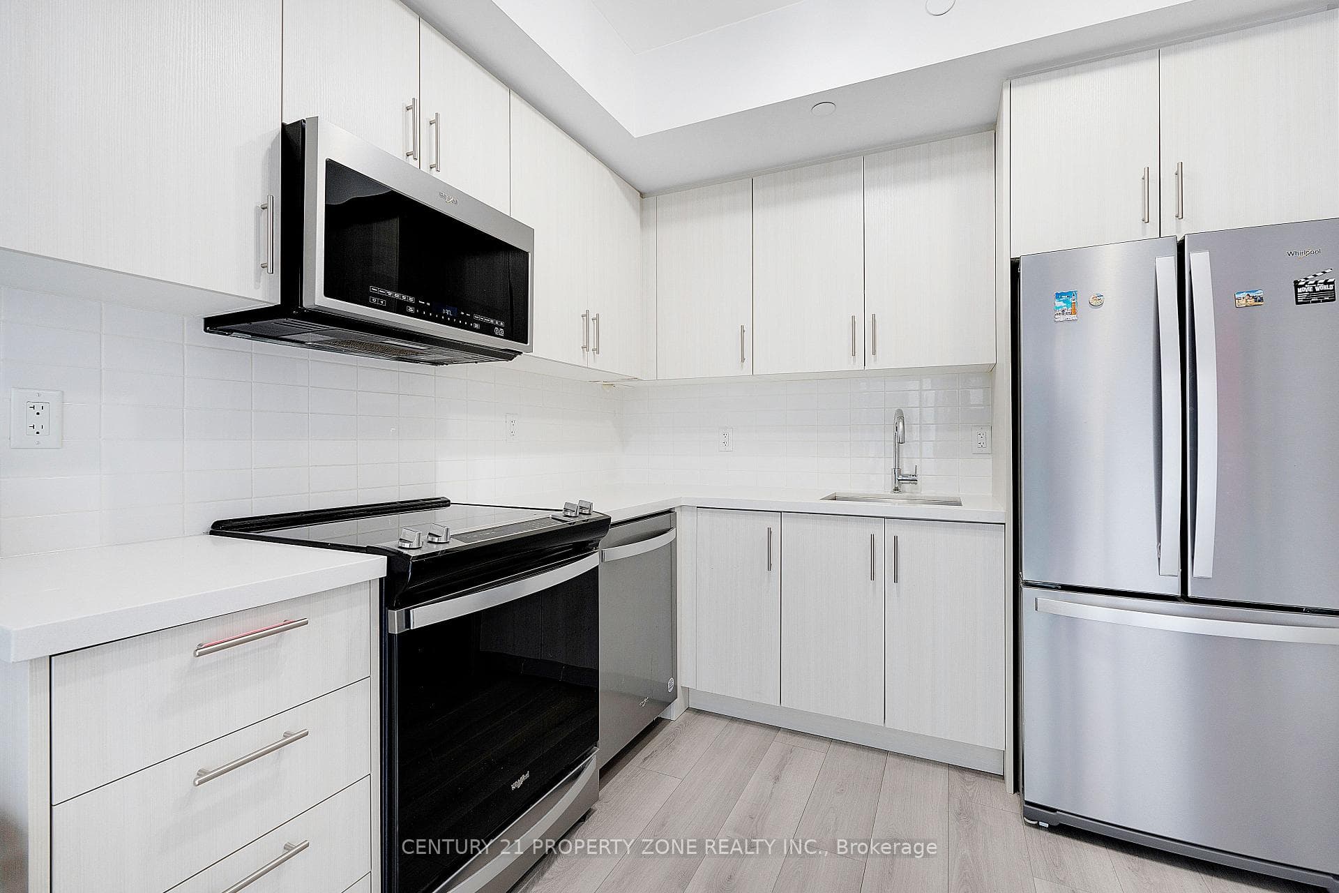 85 Attmar Drive Unit 226 photo 20