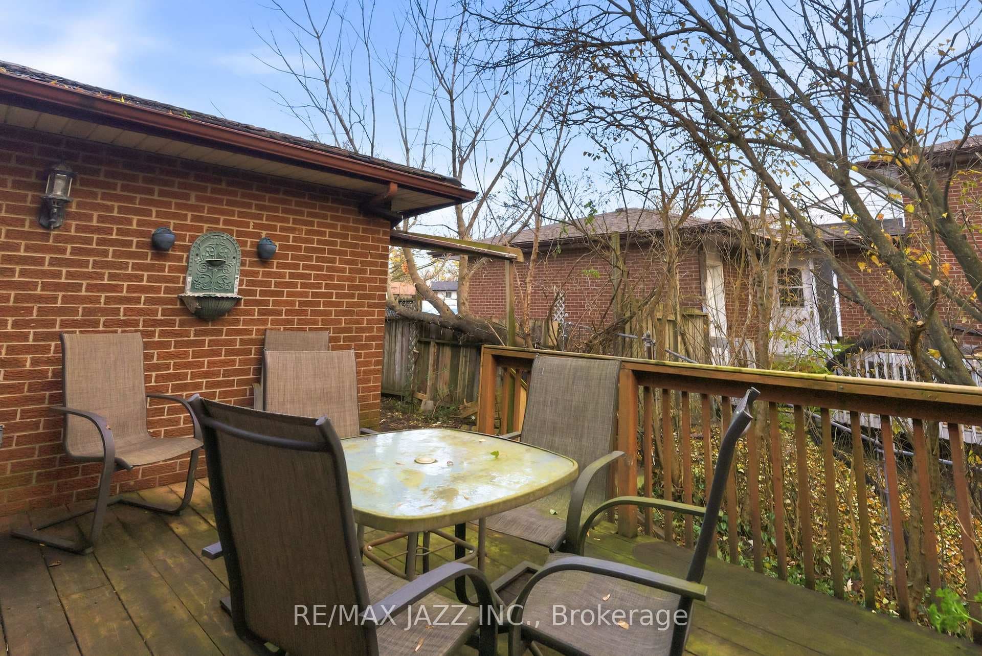 286 Lorindale Drive photo 19