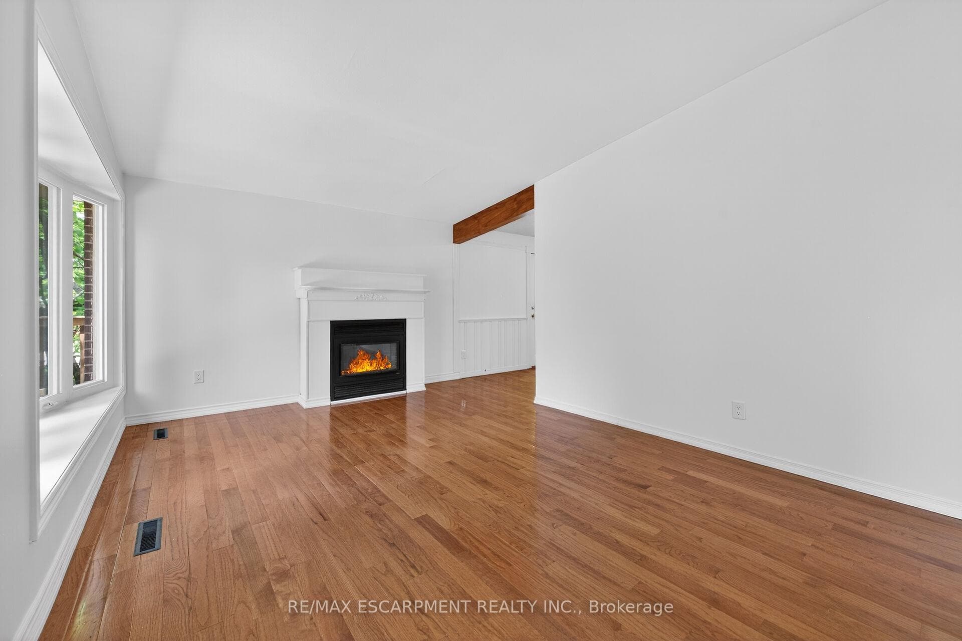 217 West 15th Street photo 10