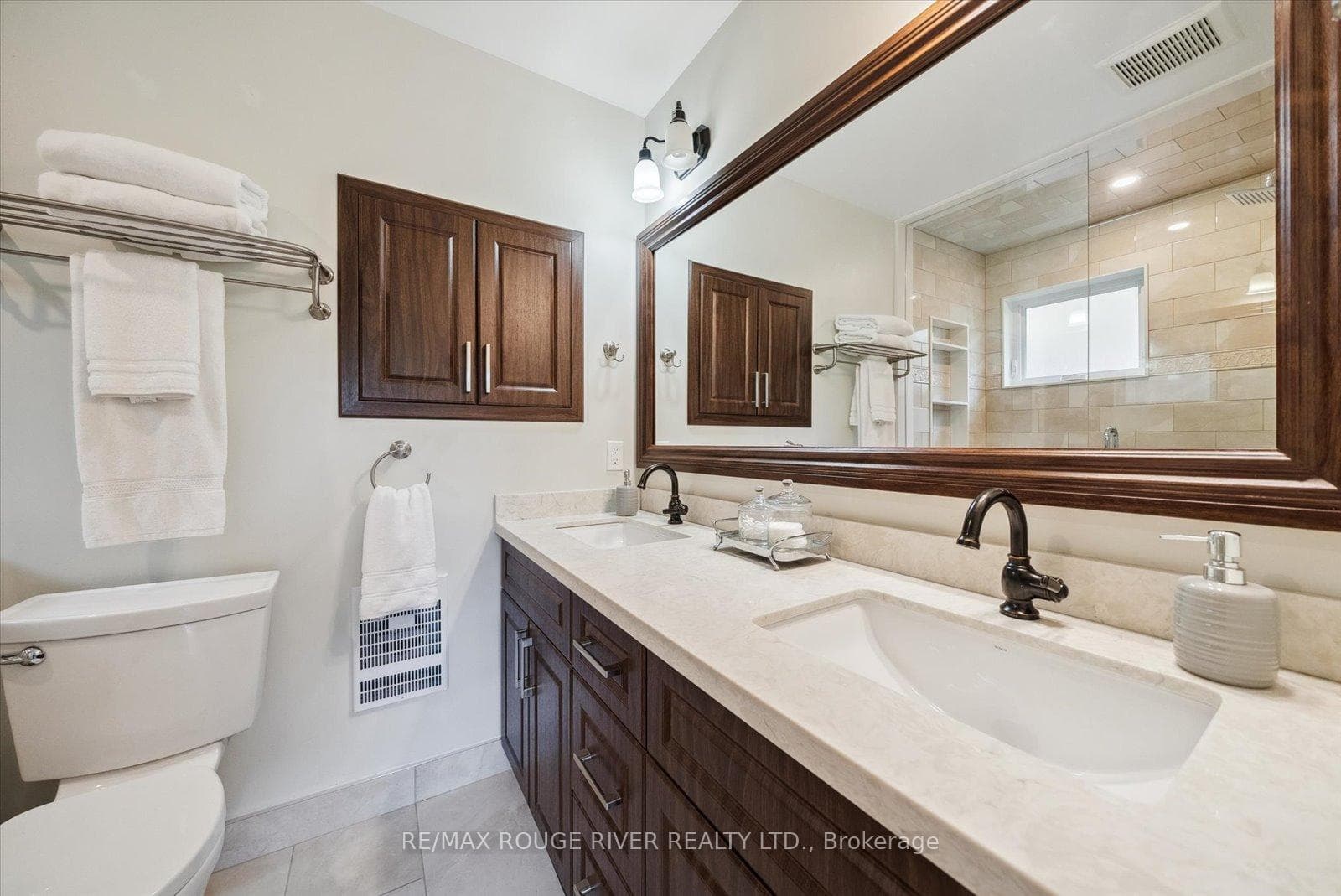 1309 Wharf Street photo 17
