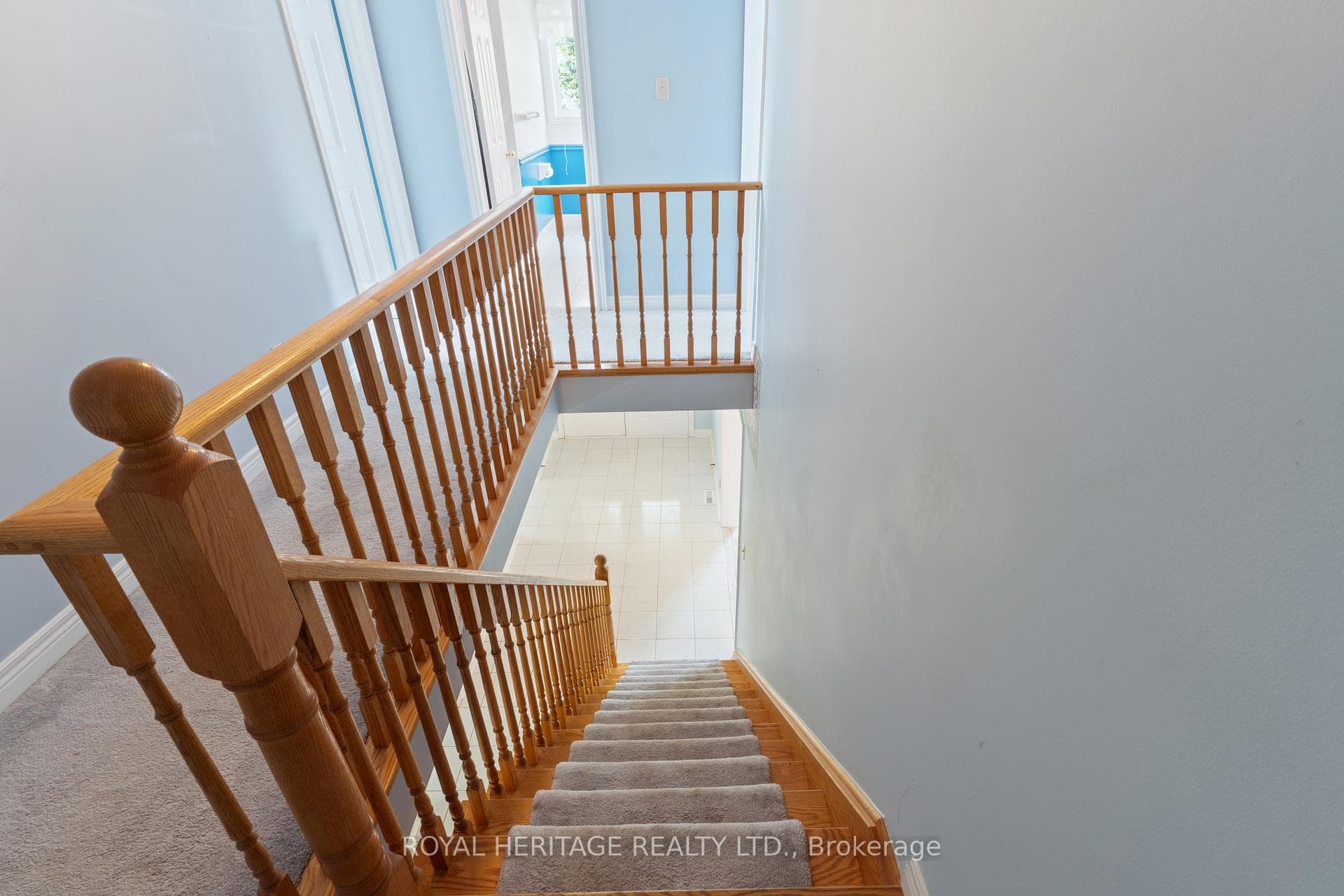 2524 Linwood Street photo 30