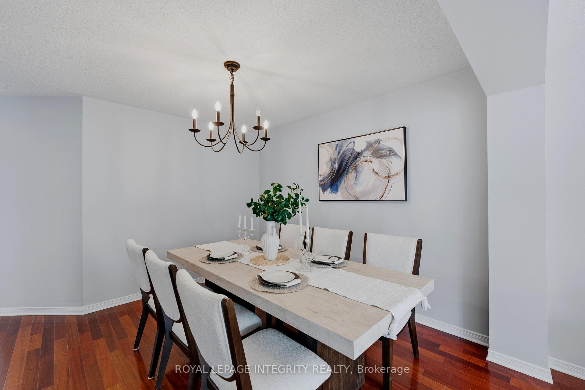 160 DEERCROFT Avenue photo 8