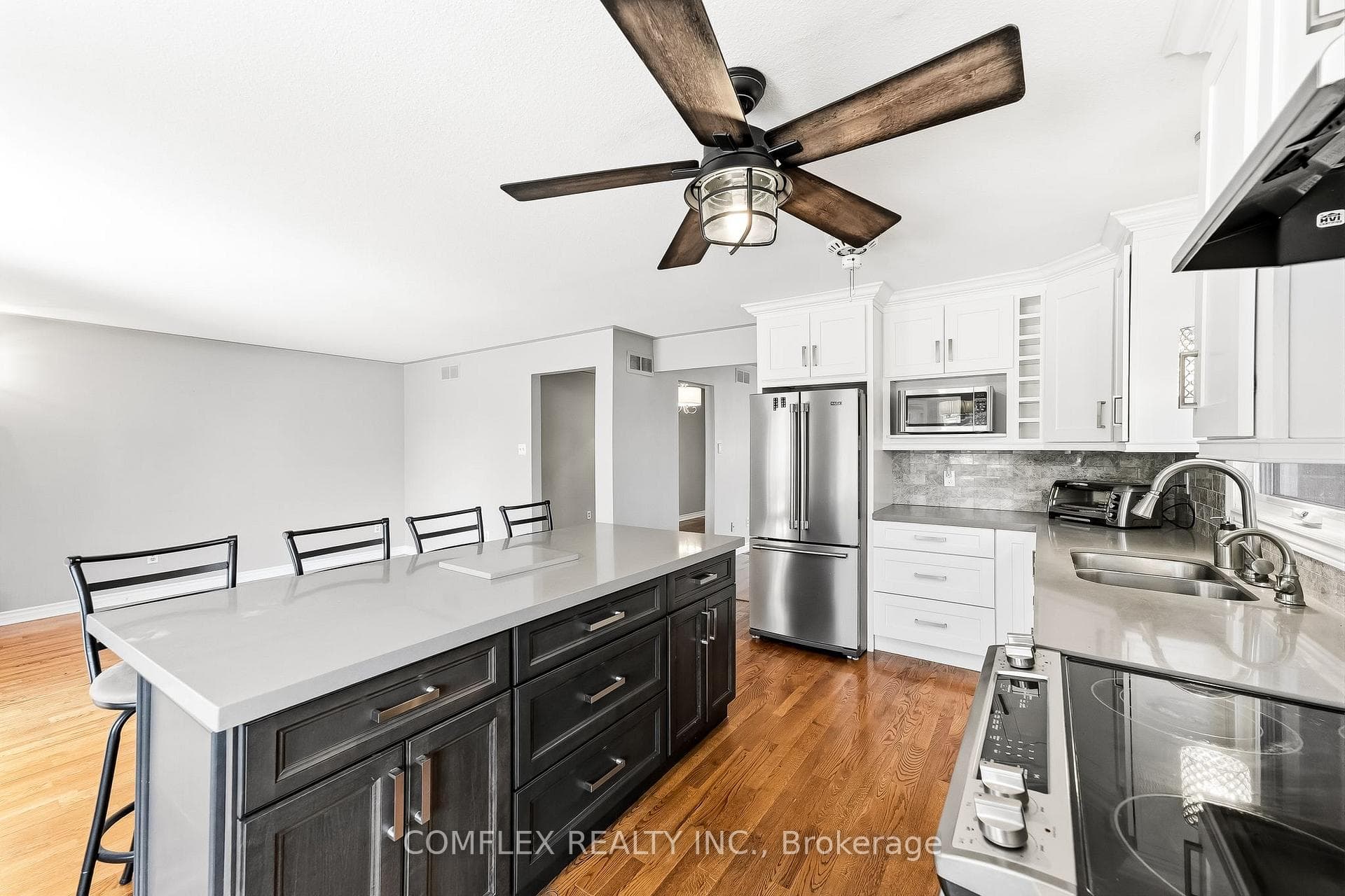 3157 Westridge Boulevard photo 14