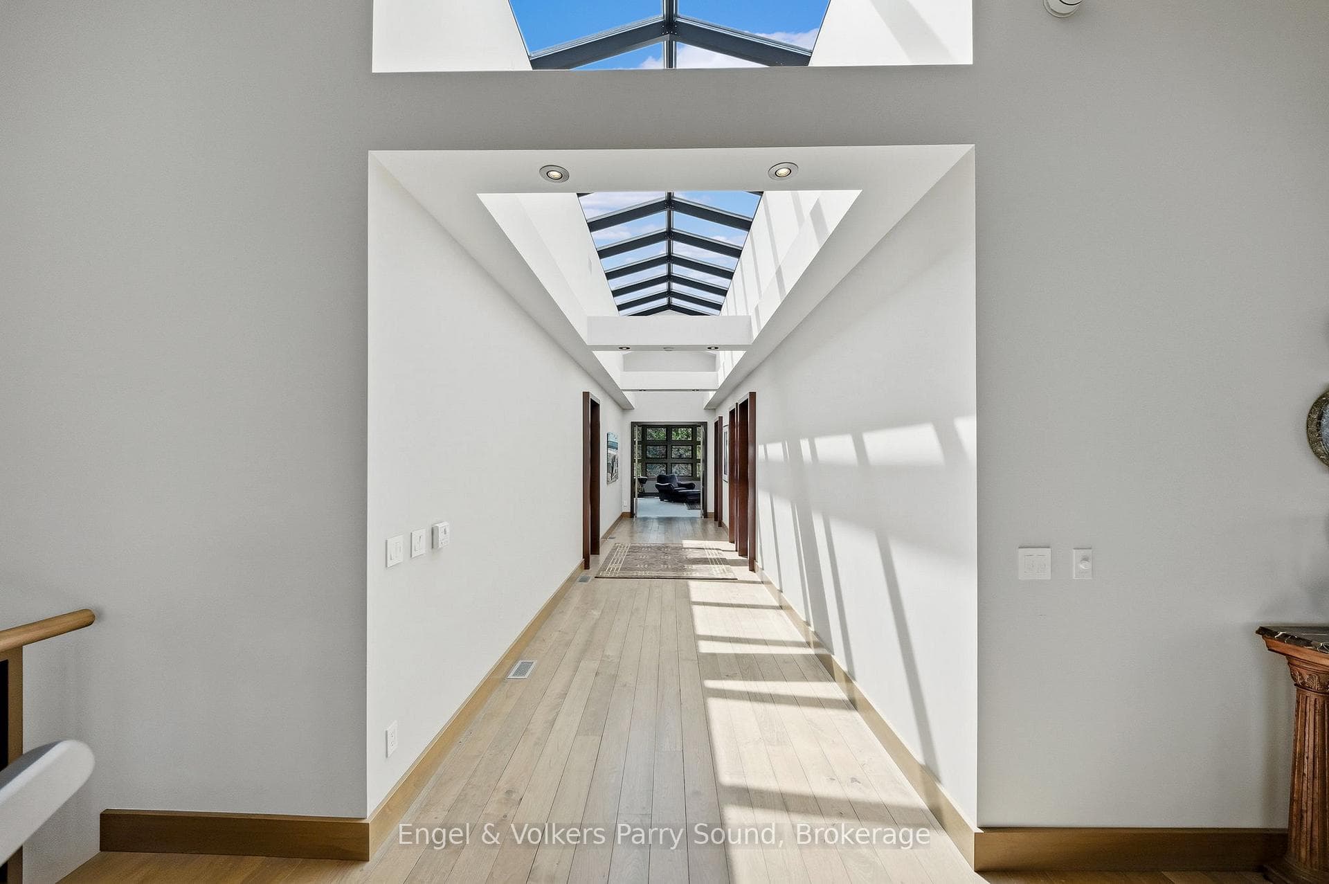 Hallway to Bedrooms