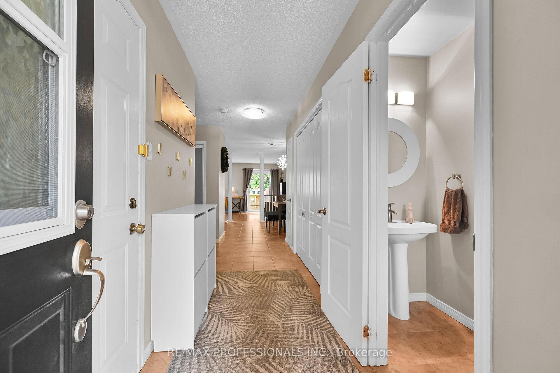 31 Harnesworth Crescent photo 3