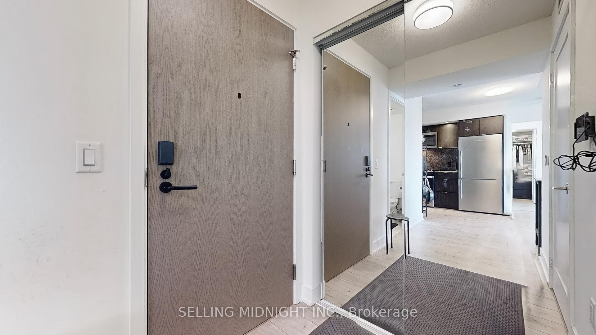 10 Eva Road Unit 1105 photo 2