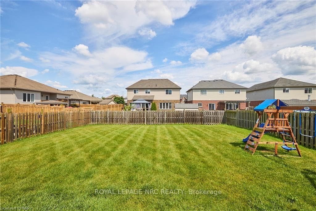 58 Carlisle Drive photo 2