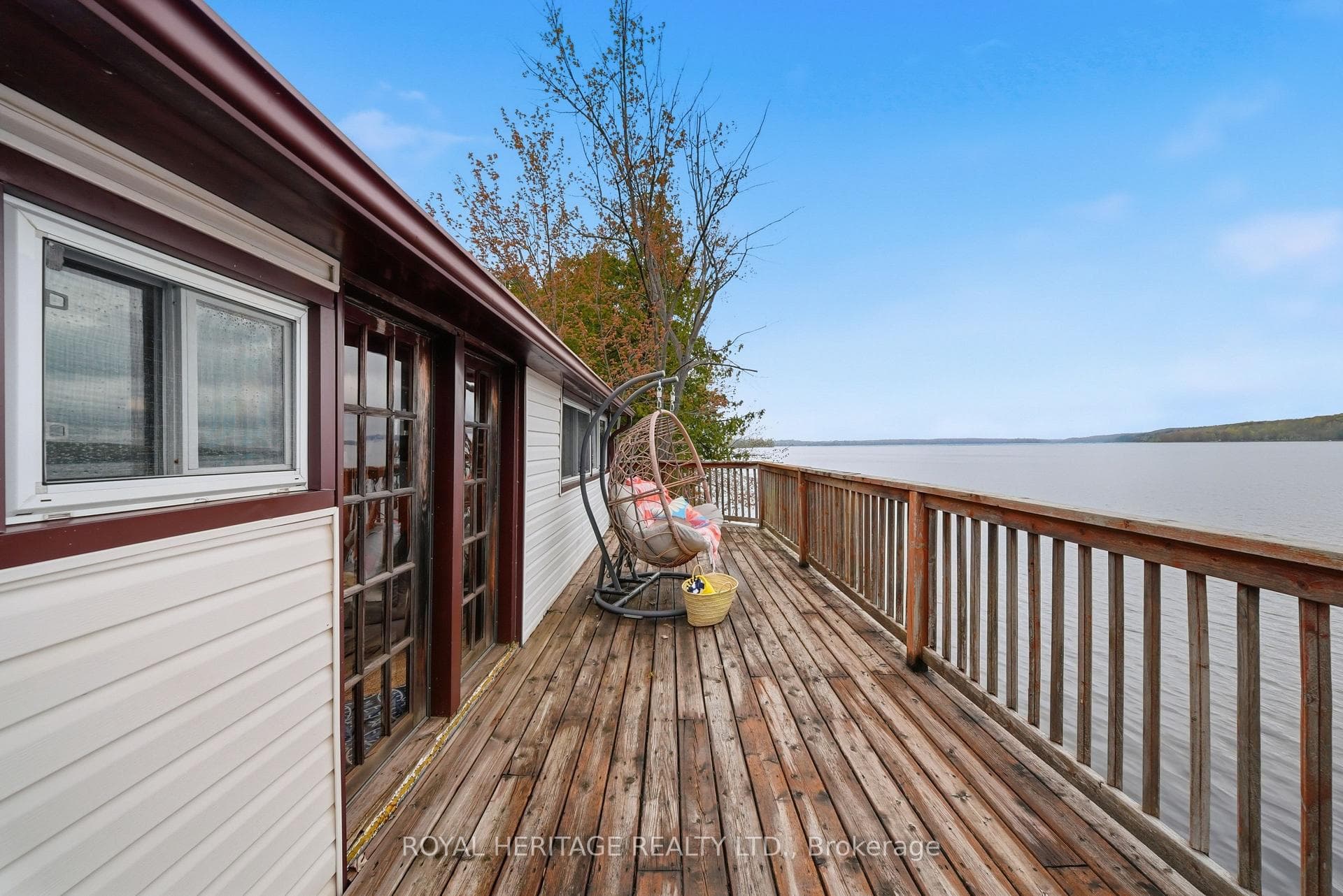 Wrap around deck