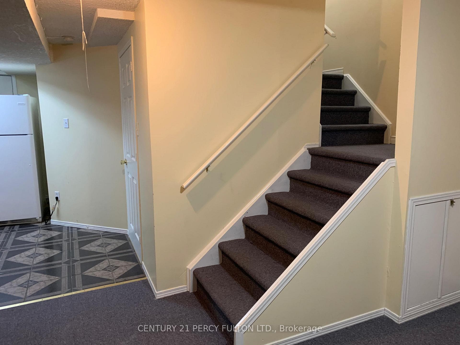 658 Wildgrass Road photo 6