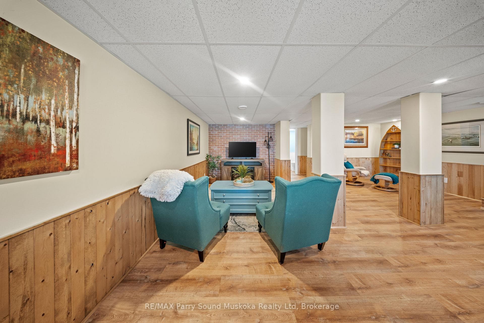 Walkout living space