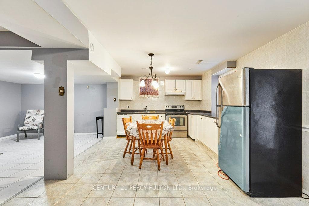 3795 Ellesmere Road photo 36