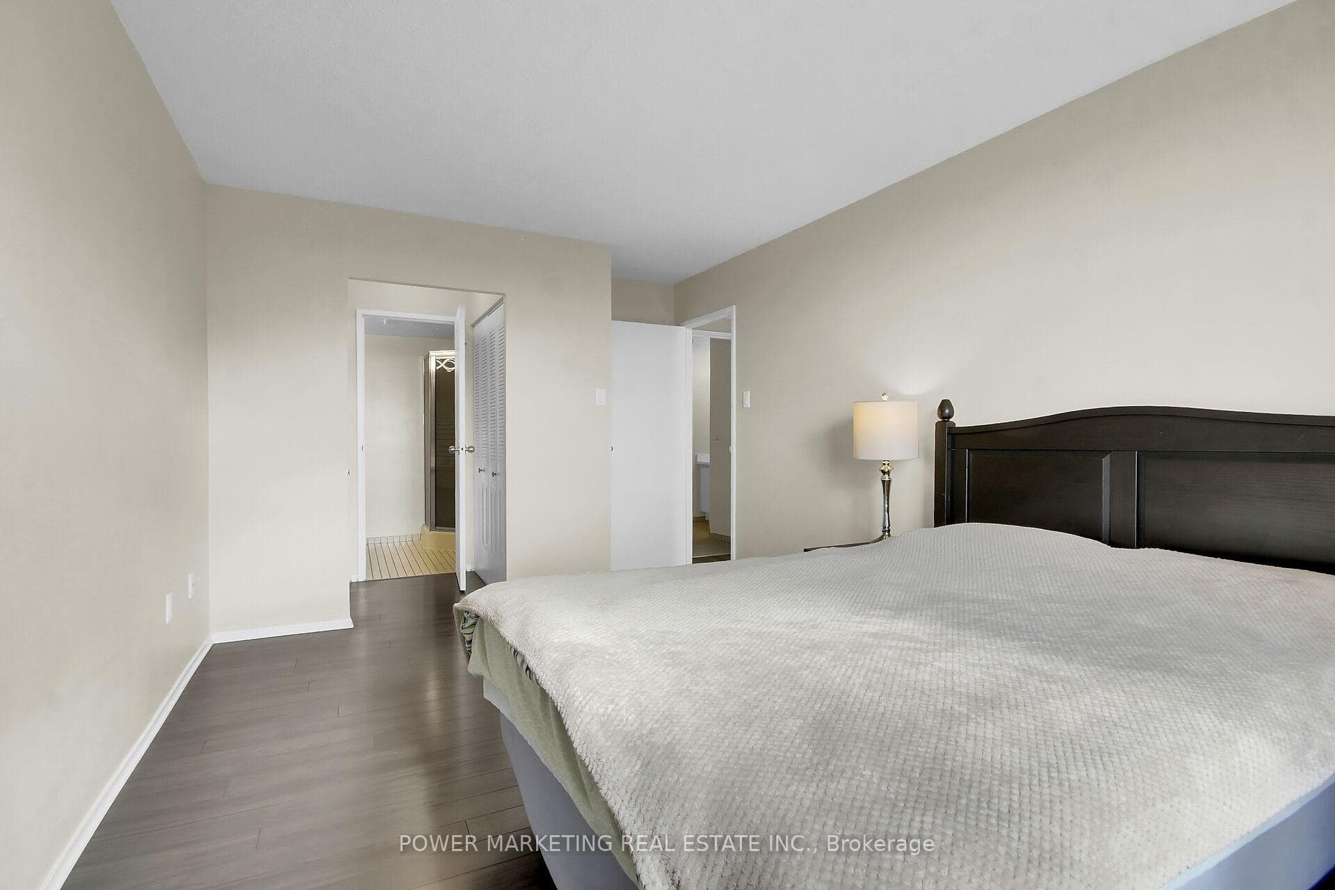 2759 CAROUSEL Crescent Unit 1206 photo 31
