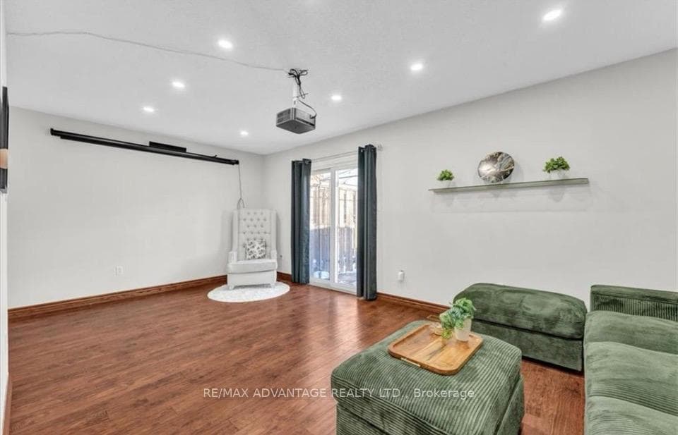 217 Martinet Avenue Unit 17 photo 10