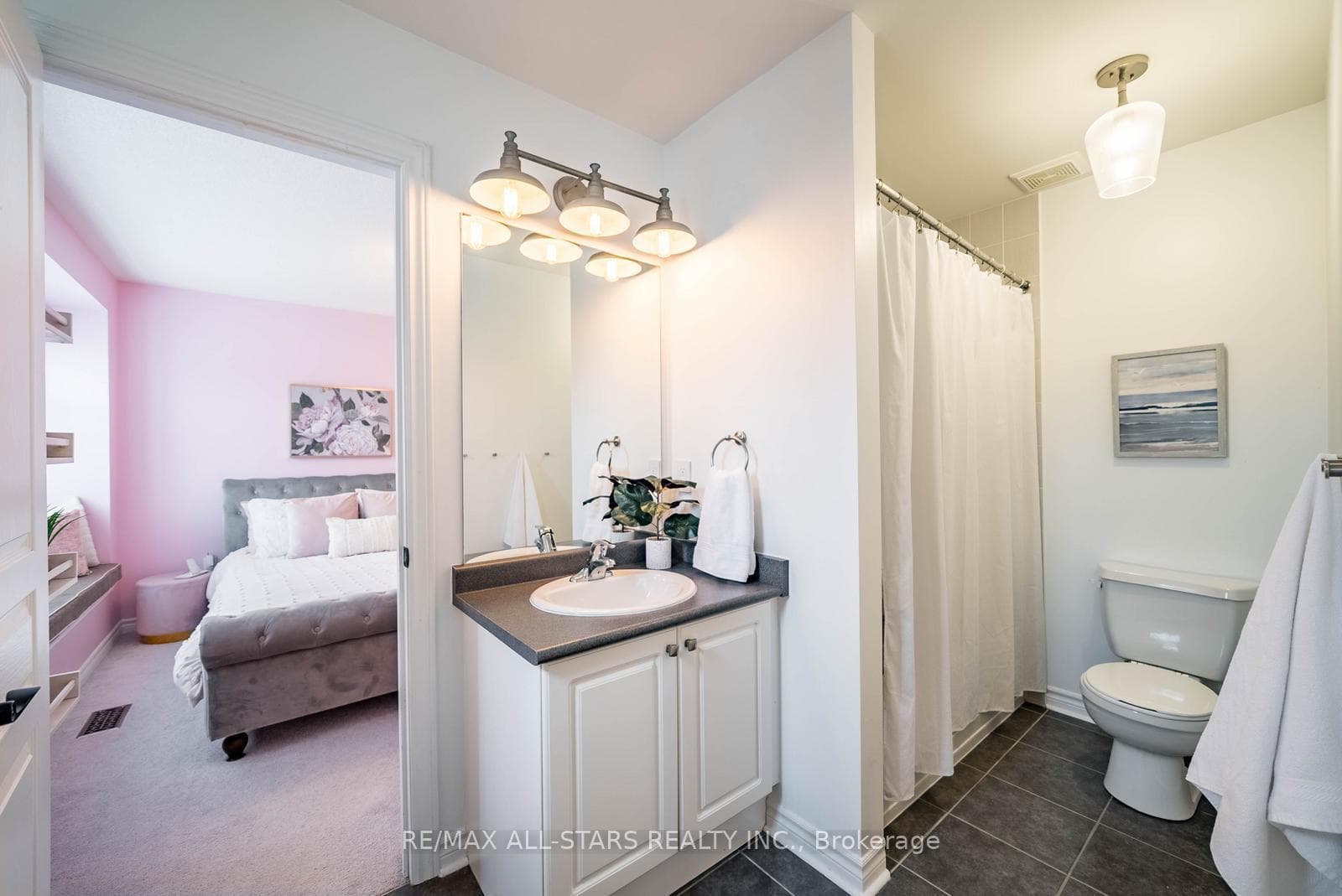 74 Braith Crescent photo 33
