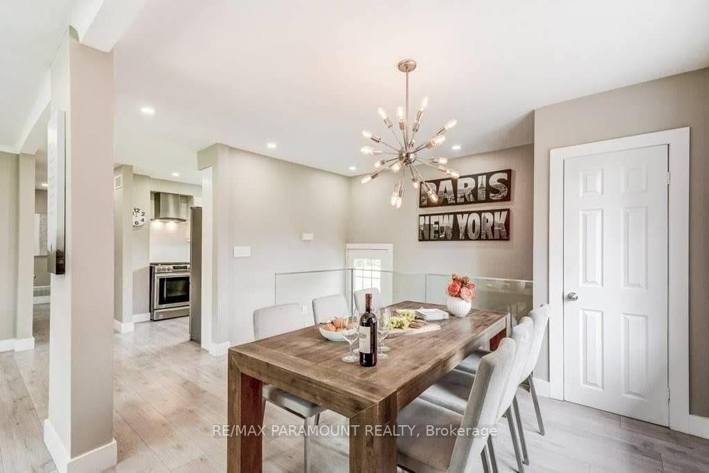 33 Parsons Avenue photo 7