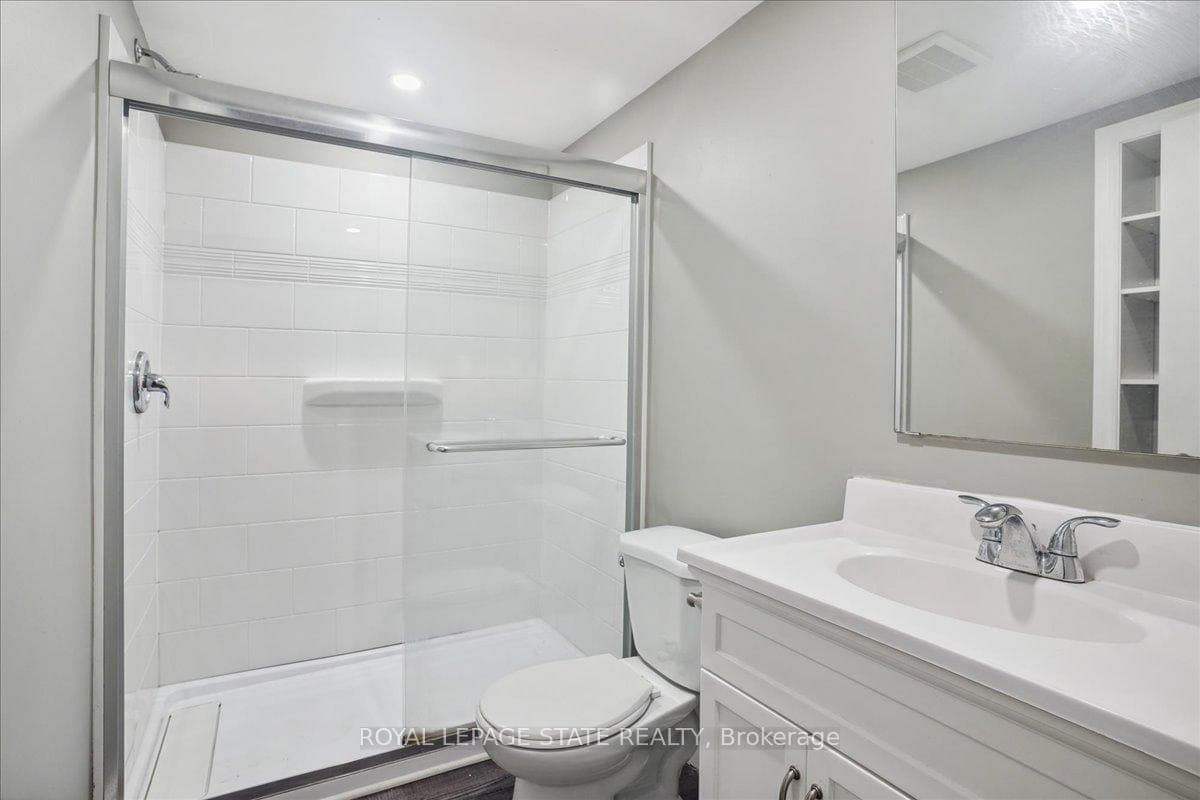 584 East 27th Street photo 21