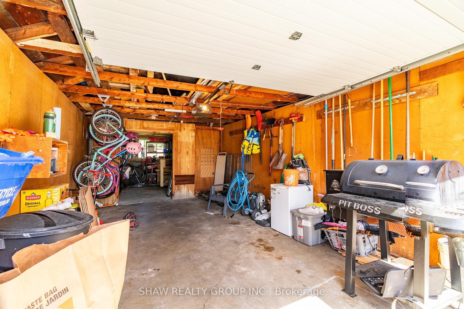 80 Ellis Avenue photo 28