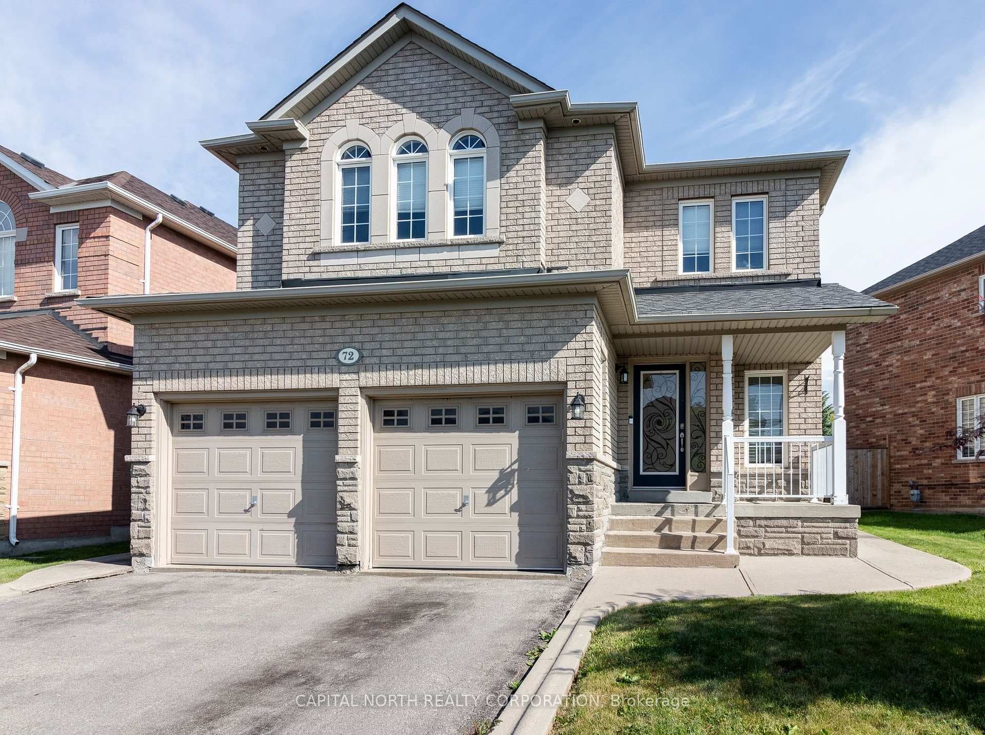 72 Ravineview Drive photo 2