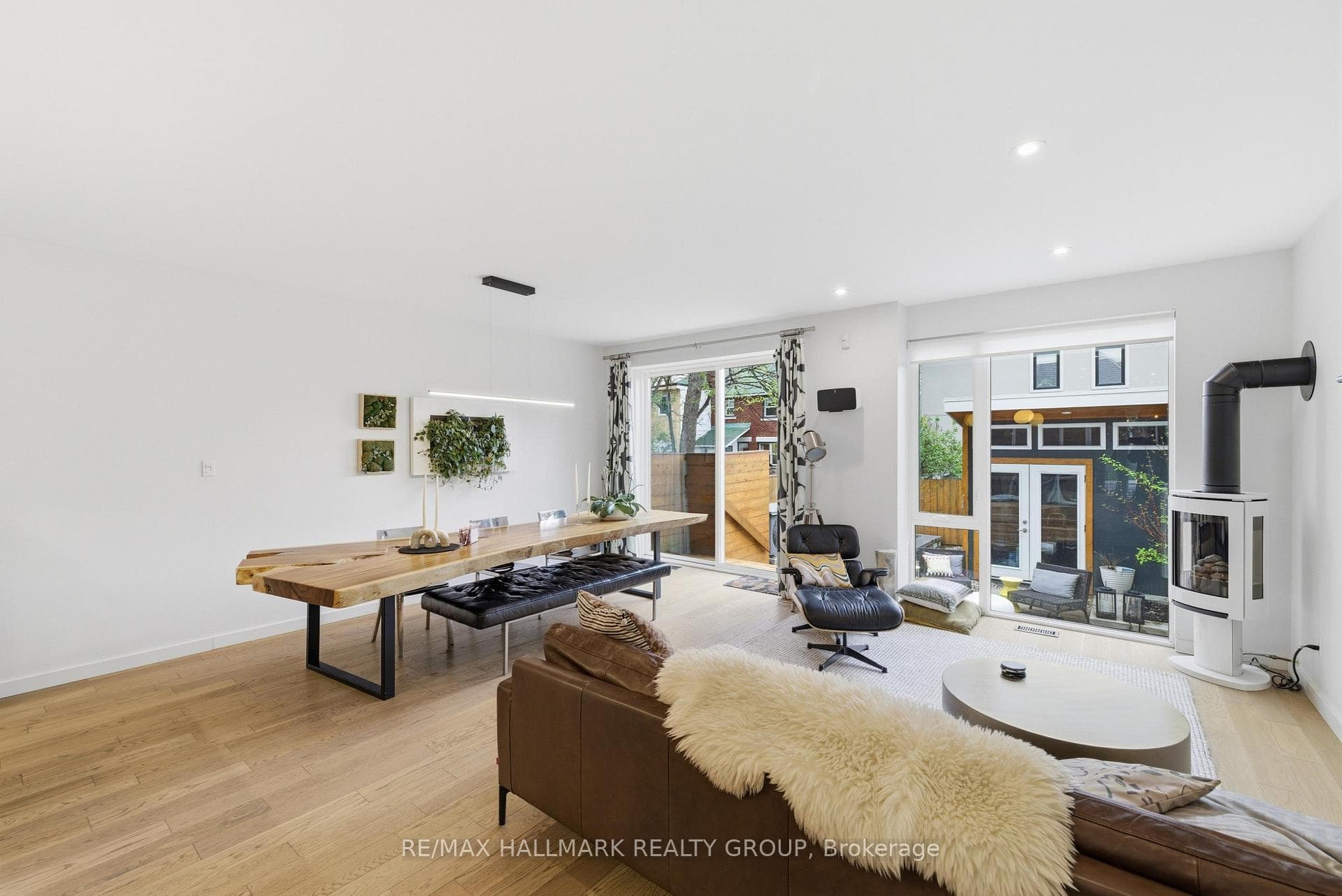 23 Helena Street Unit A photo 9