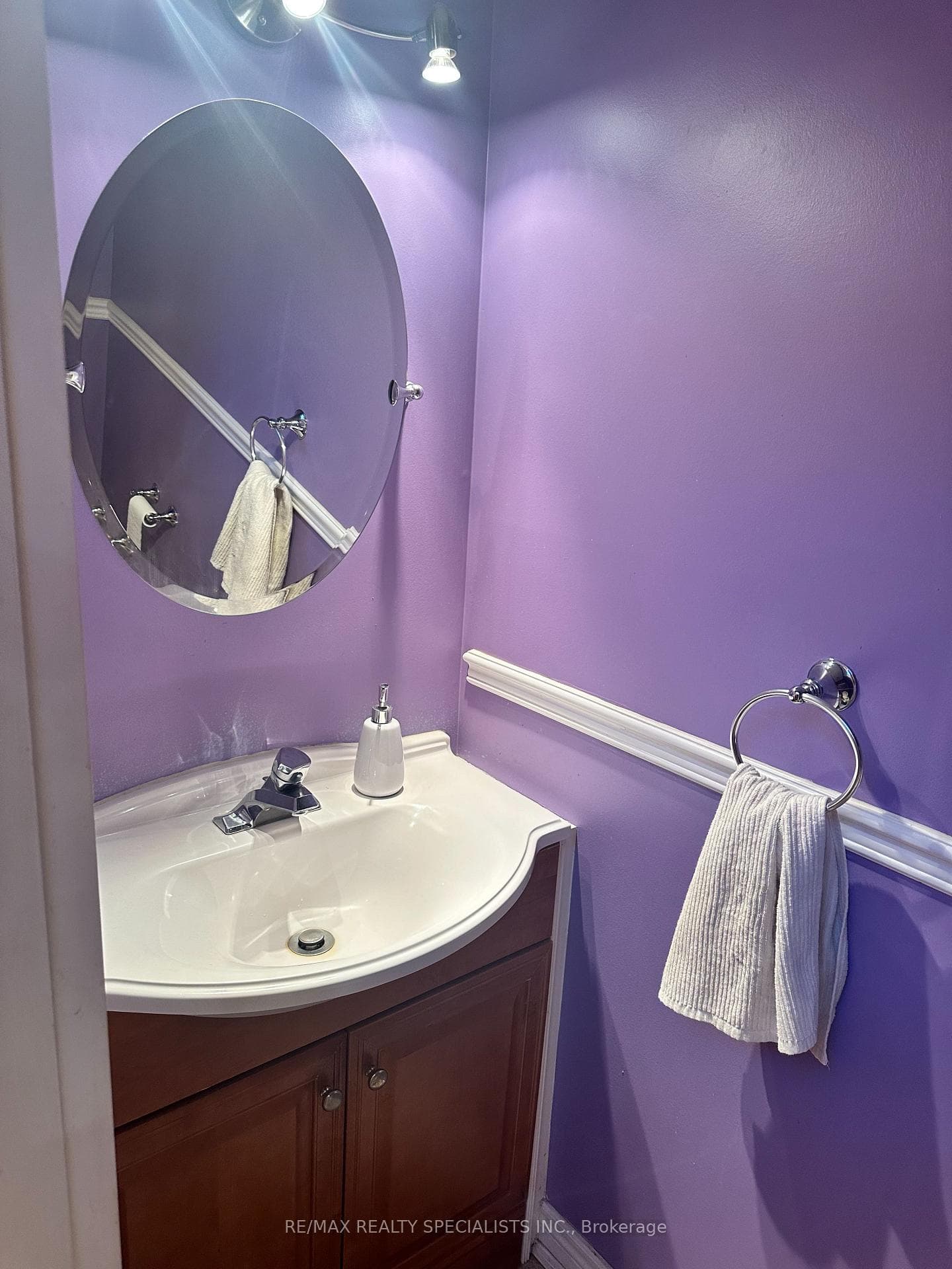 960 Knotty Pine Grove Unit MAIN&UPPER photo 25