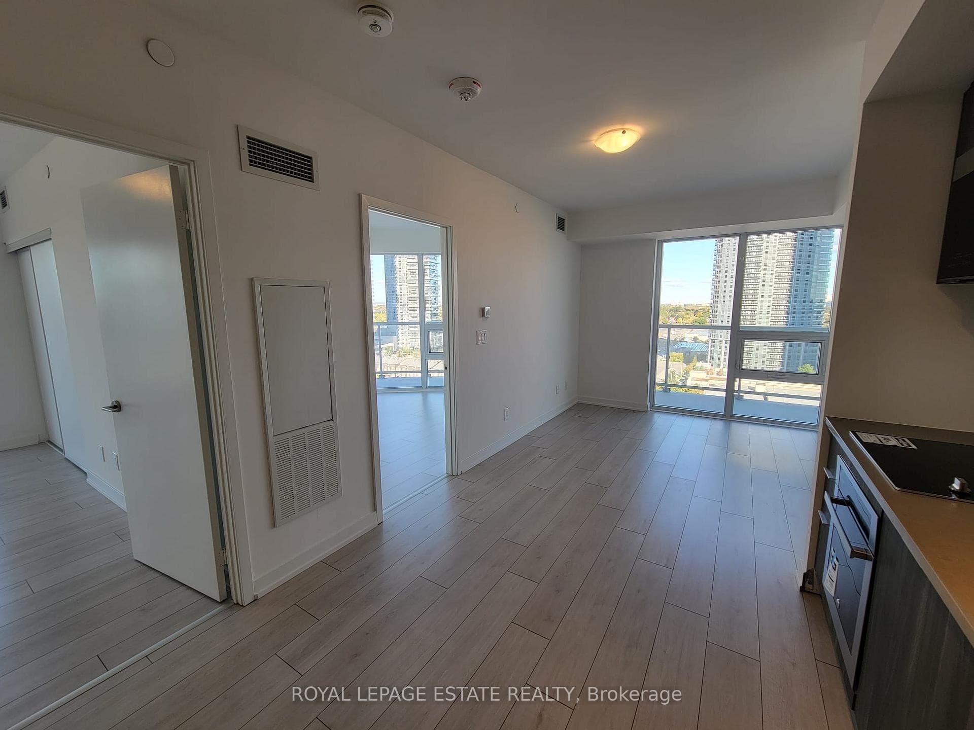 2033 Kennedy Road Unit 1506 photo 3