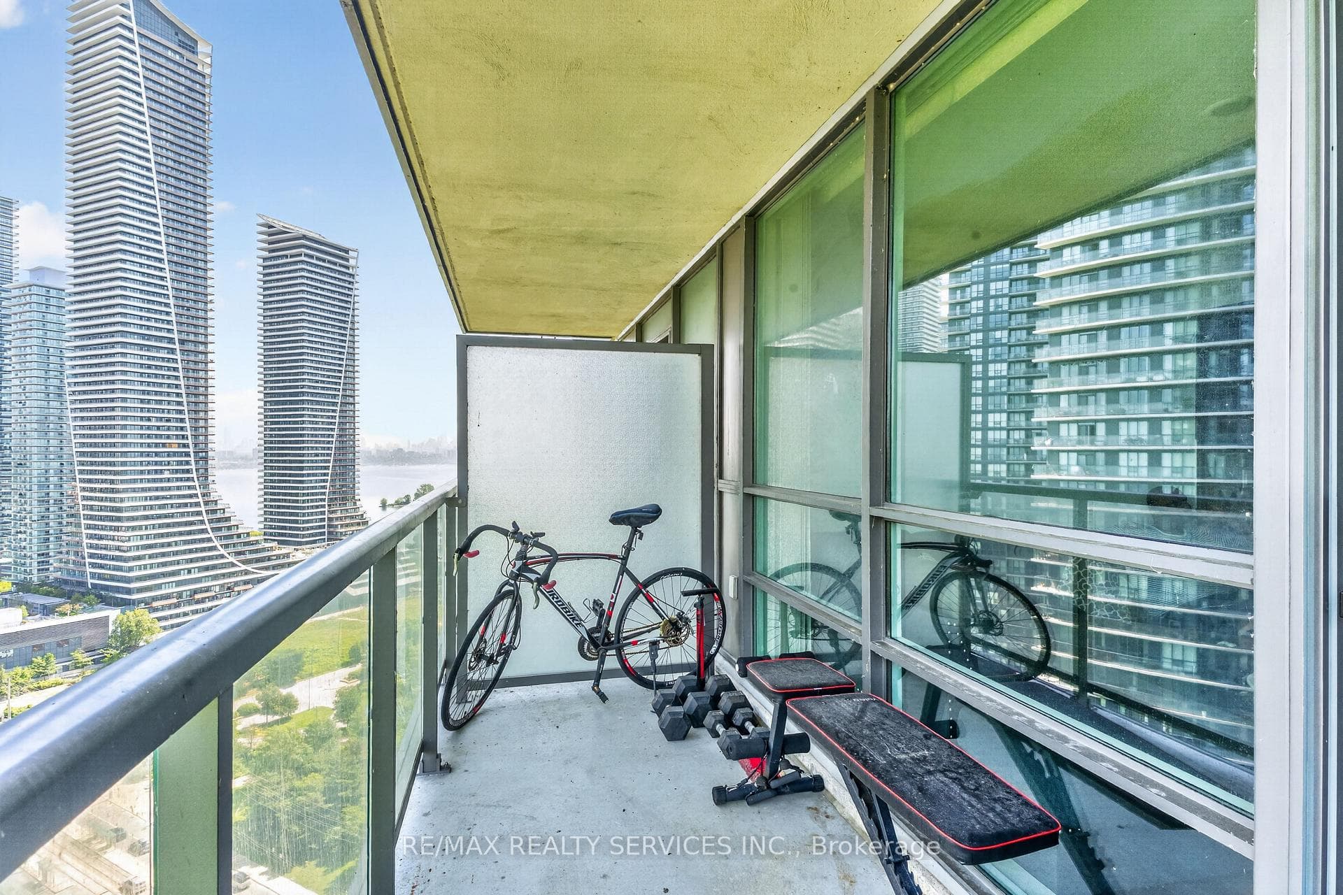 2230 Lakeshore Boulevard Unit 2405 photo 26