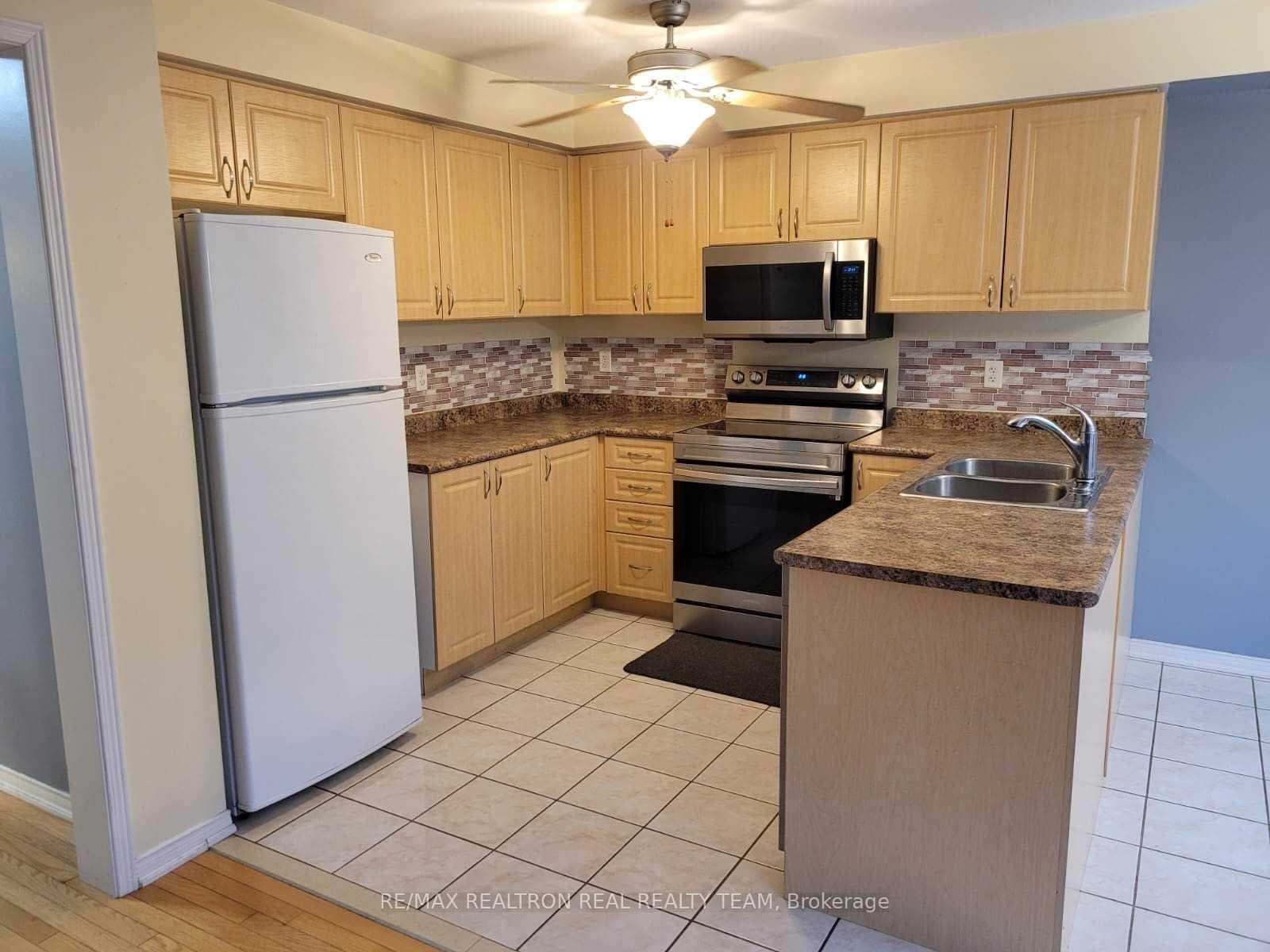 38 Westray Crescent photo 7