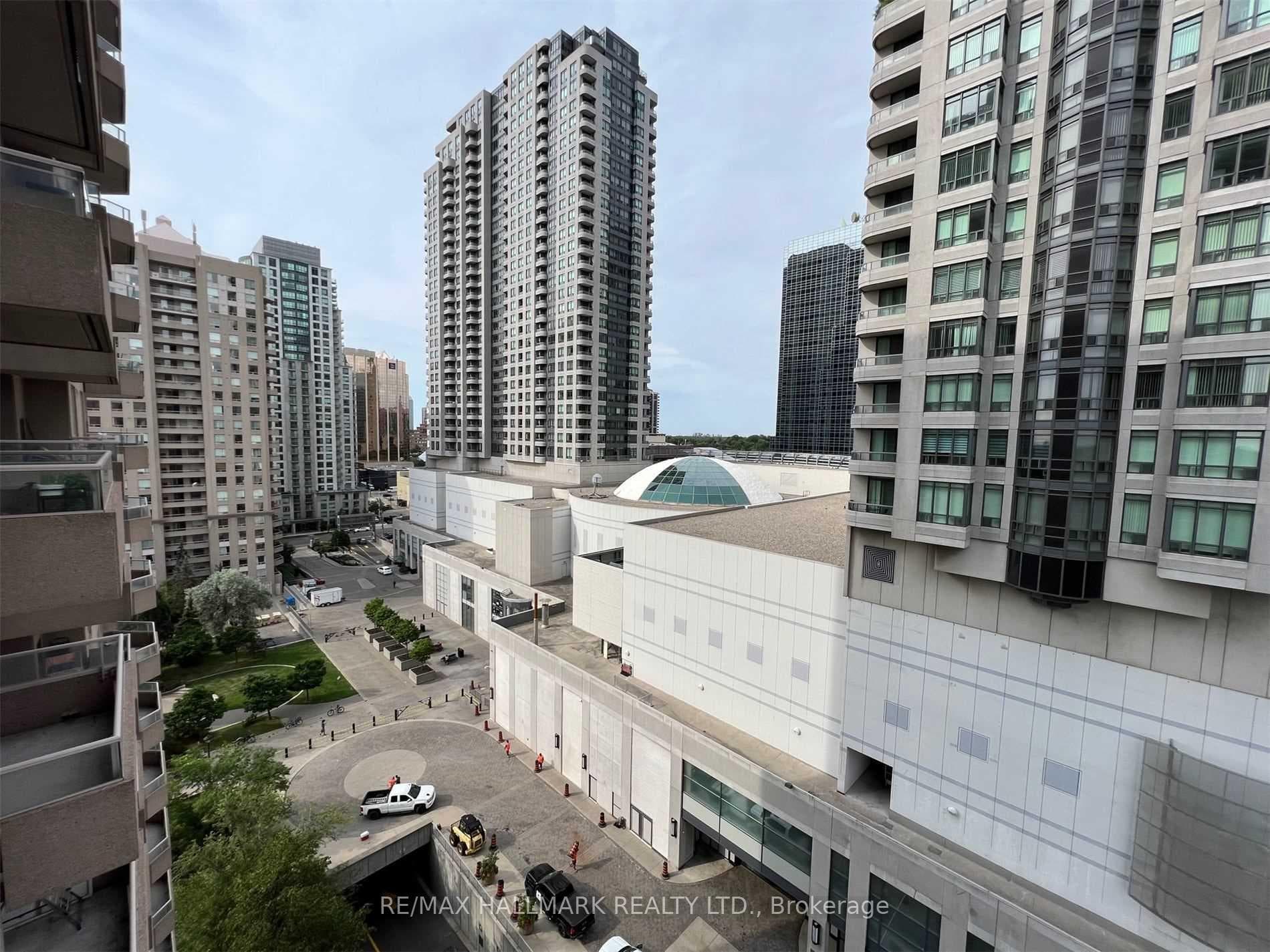 35 Empress Avenue Unit 1410 photo 15