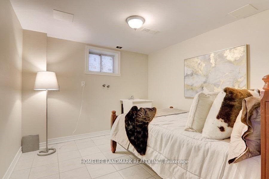 32 Windridge Drive photo 22
