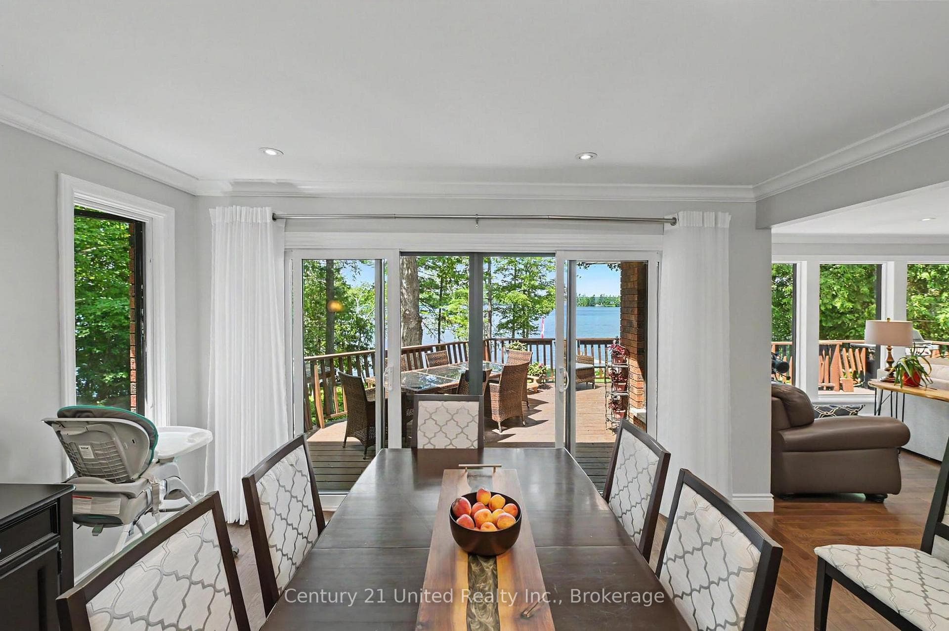 113 Sugarbush Crescent photo 9