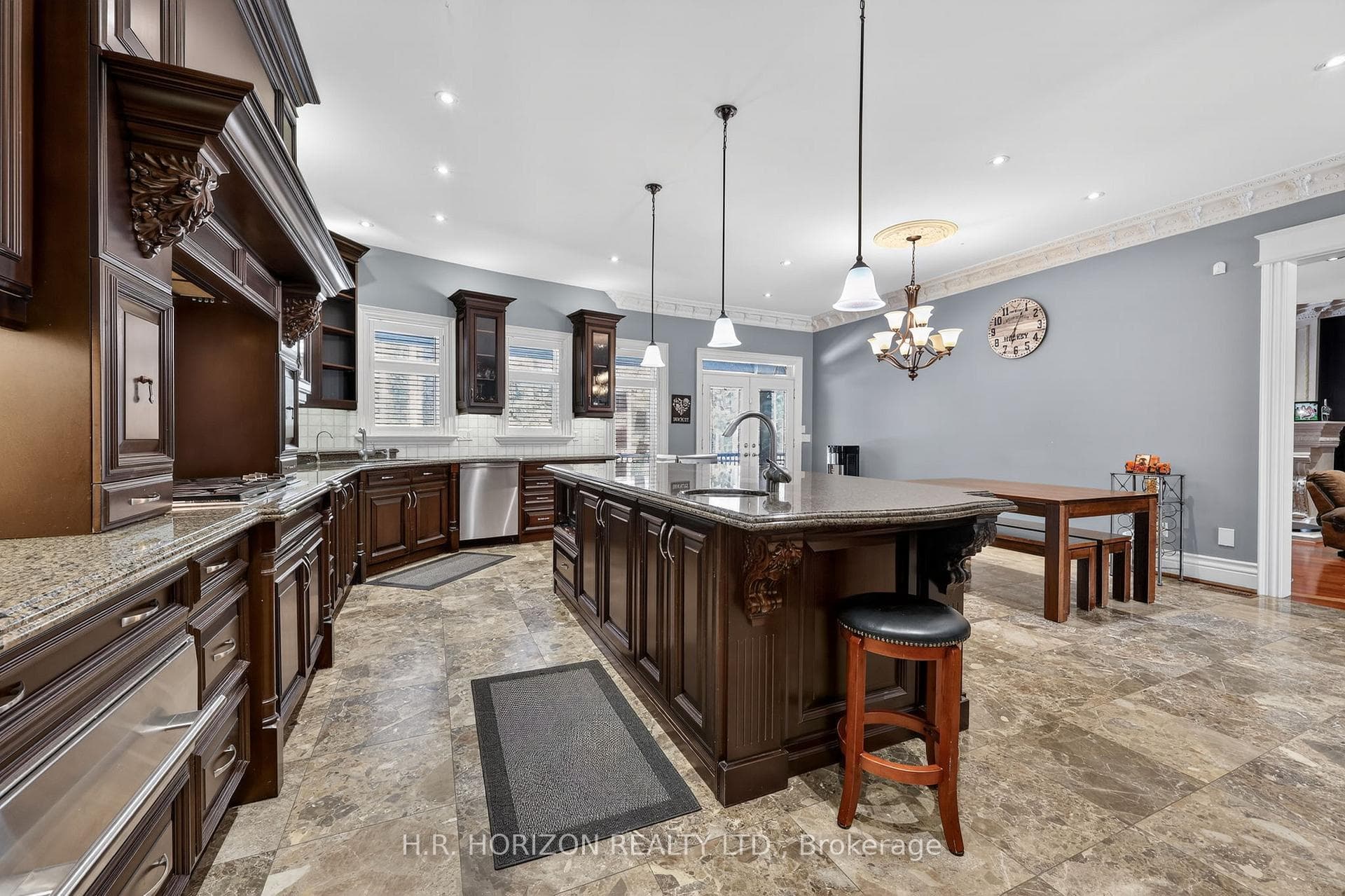 13045 Jane Street photo 17