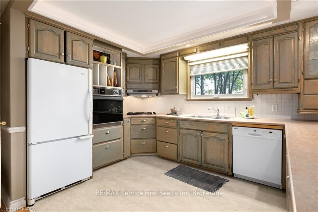 238 RIDEAU Street photo 15