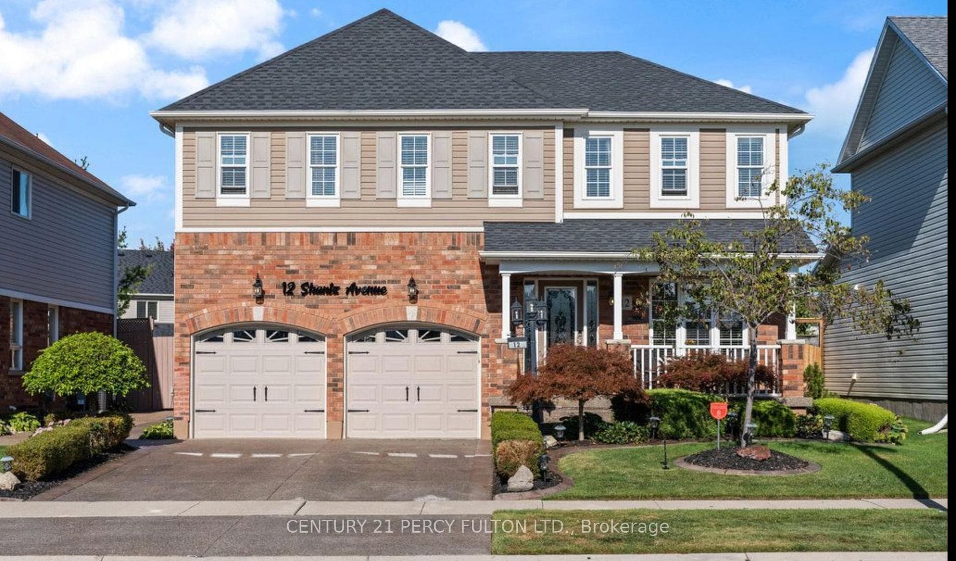 12 Shantz Avenue photo 2