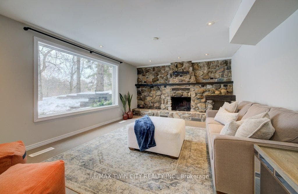 2080 Beaverdale Road photo 30