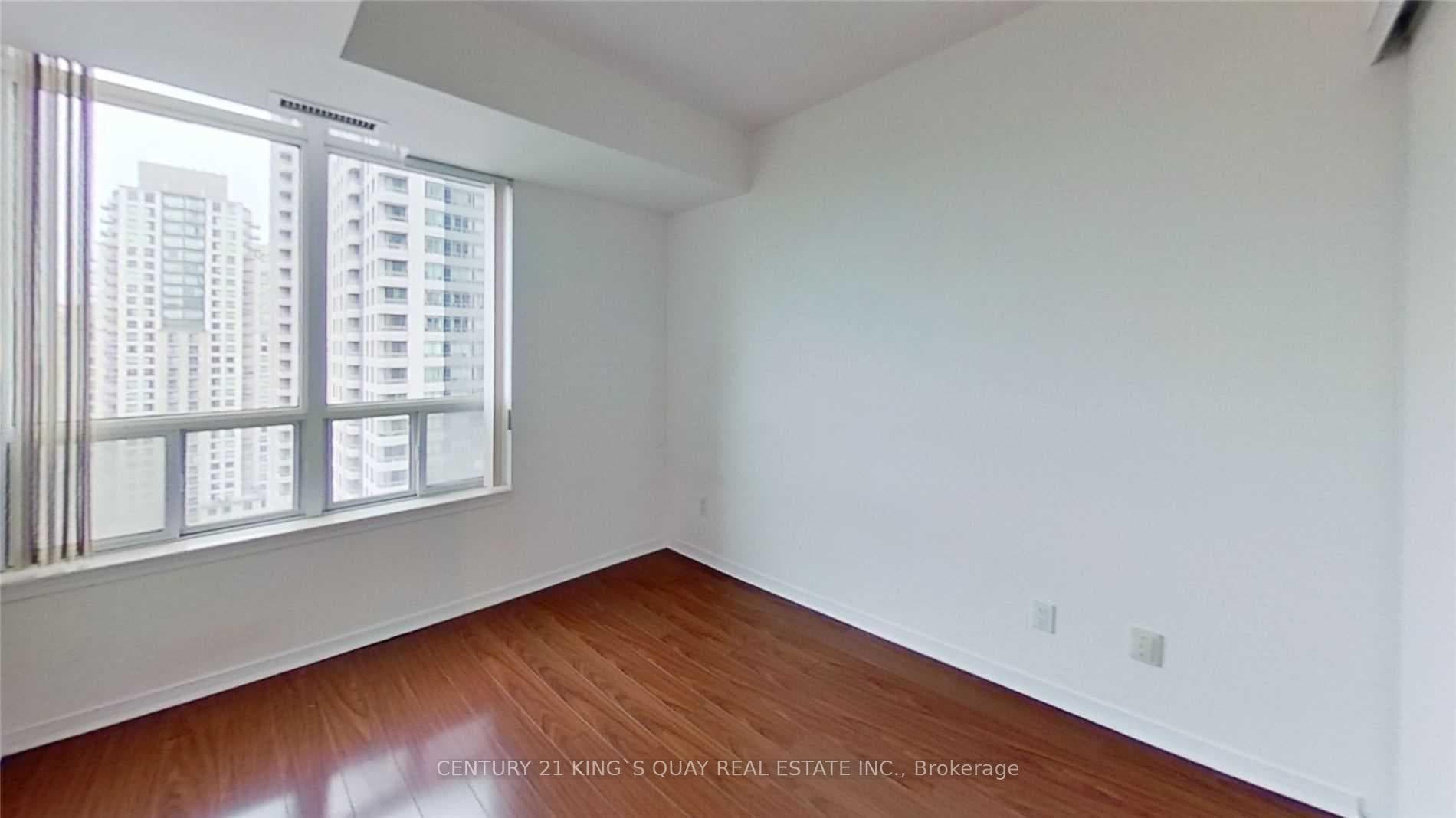 33 Empress Avenue Unit 1506 photo 6