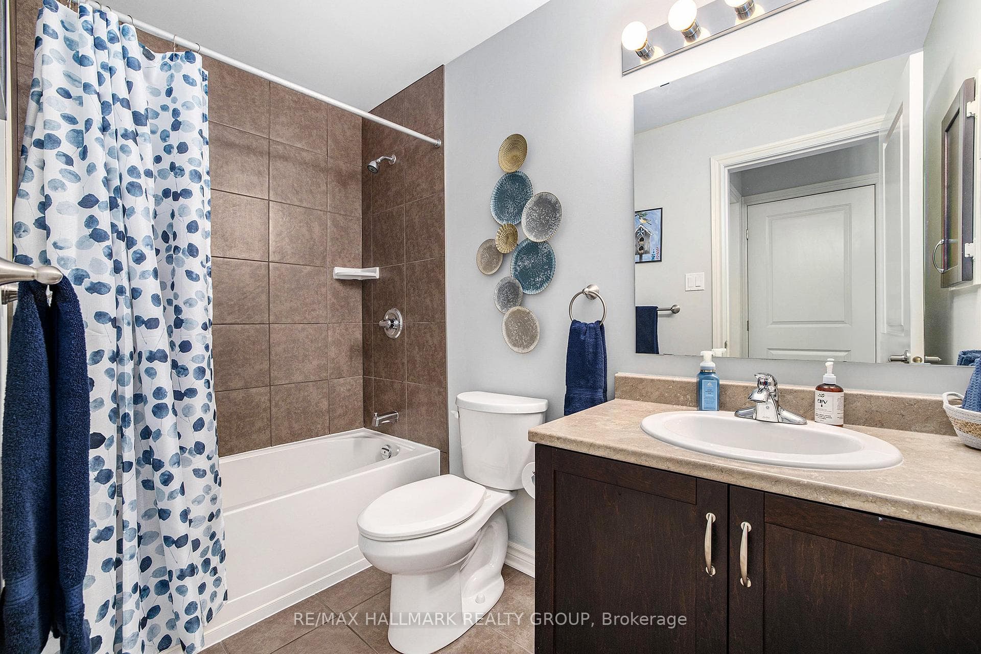 69 Mcgregor Street photo 25