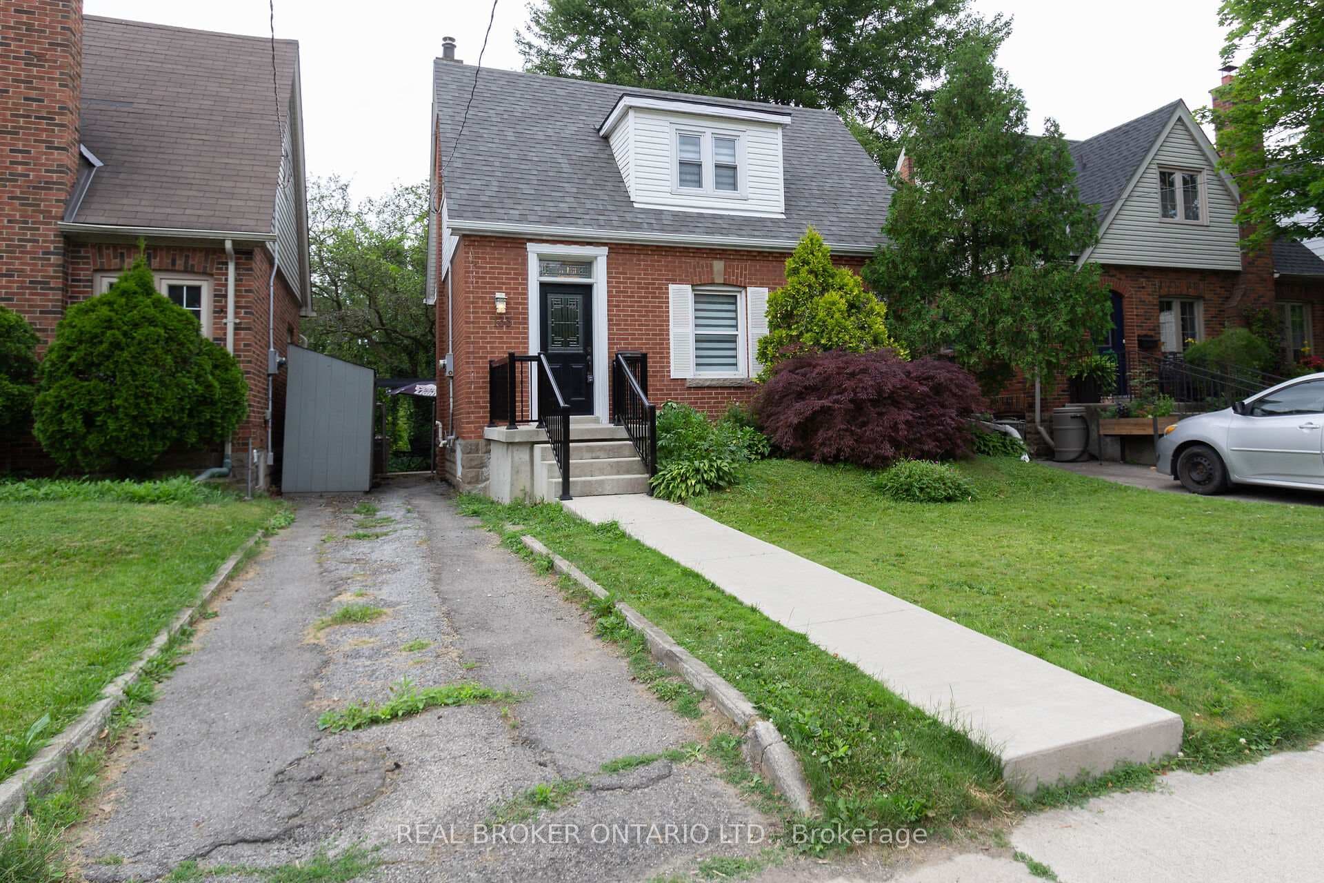 133 Bond Street photo 2