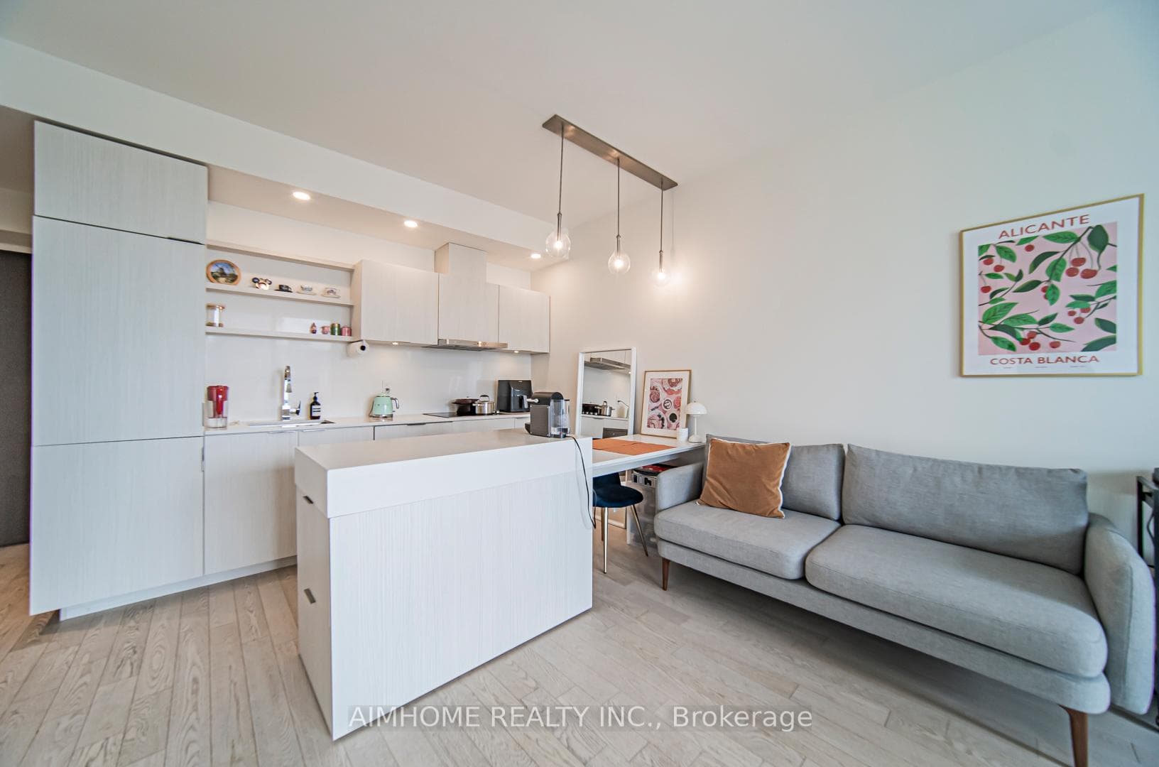 16 Bonnycastle Street Unit 1210 photo 3