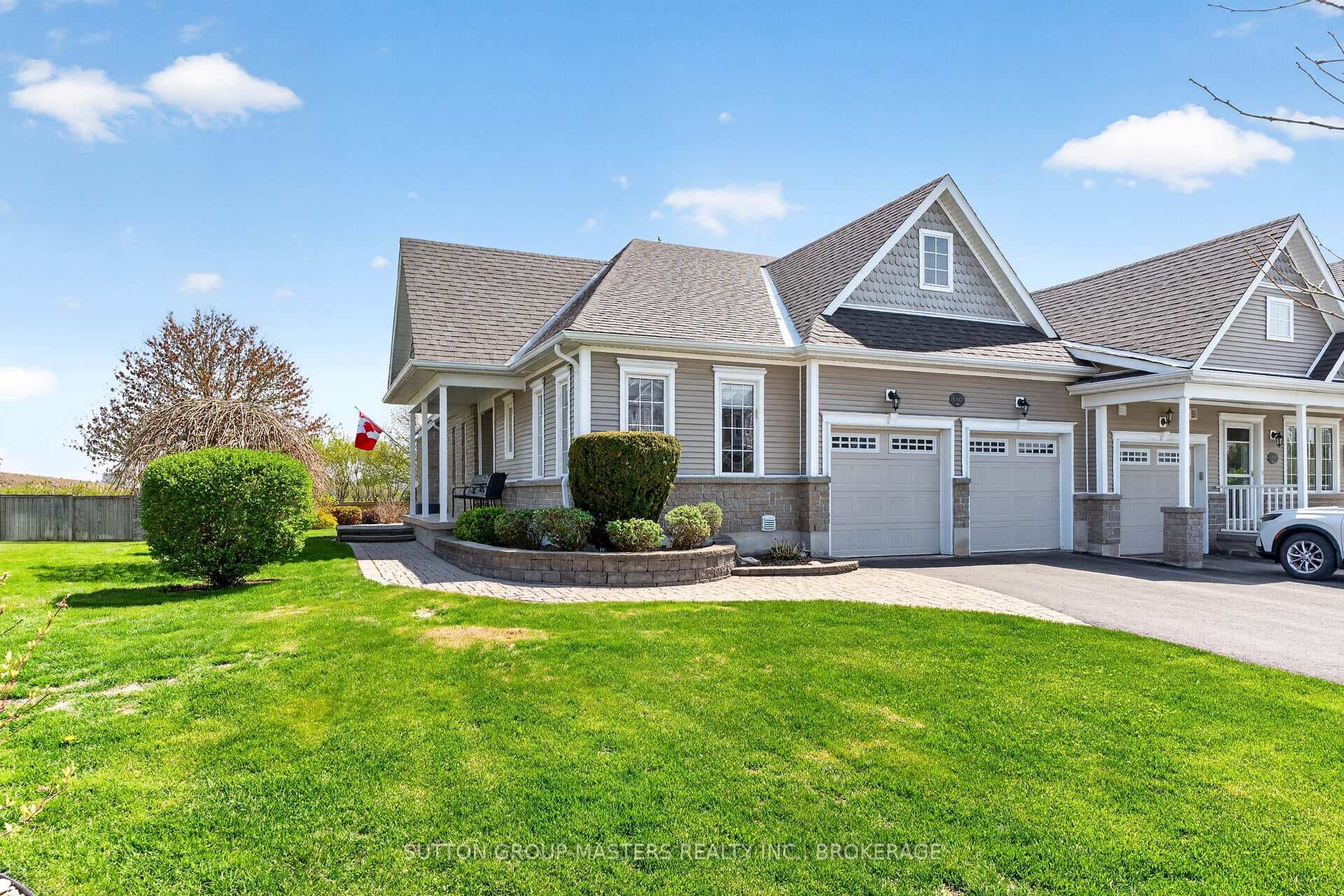 110 Britannia Crescent photo 33