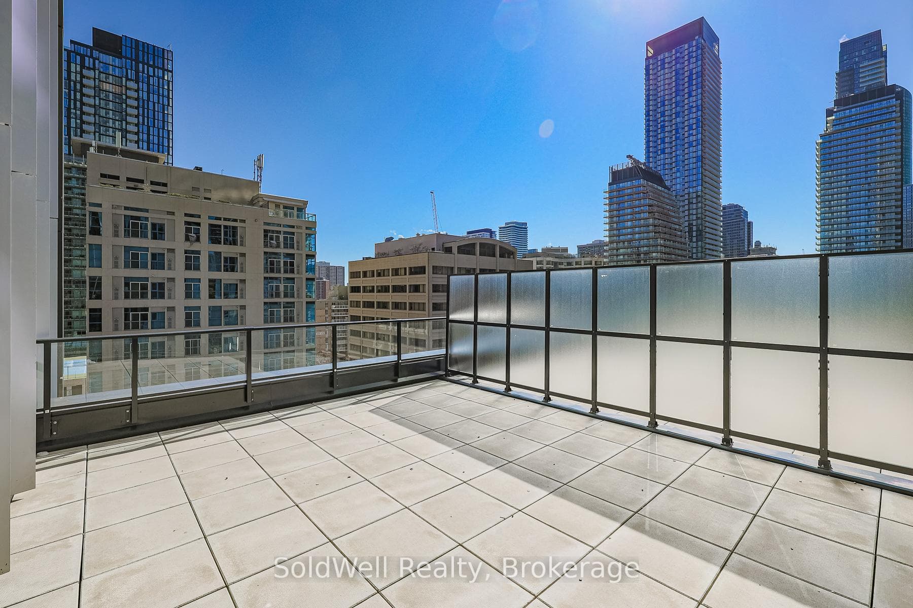 8 Wellesley Street Unit 906 photo 45