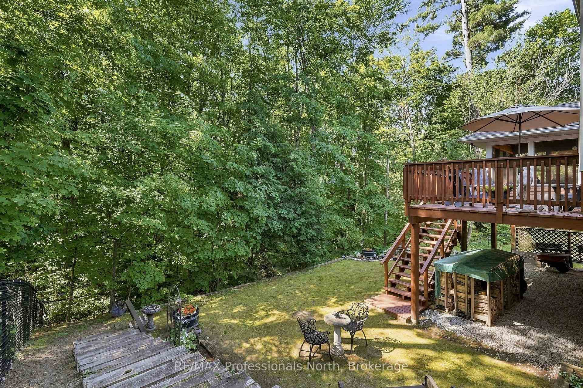 8 PALMER Court photo 20