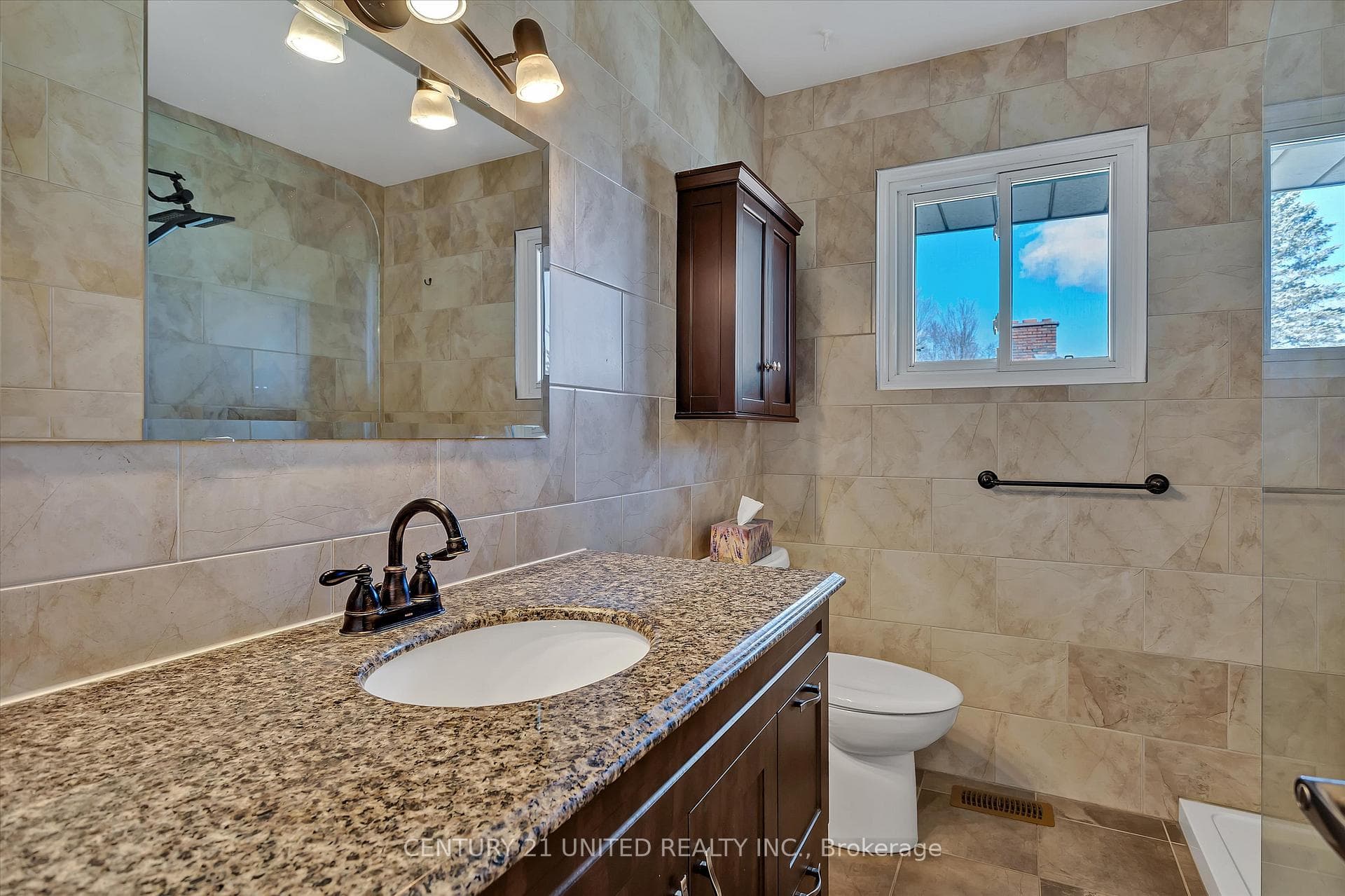 1655 Base Line Road photo 21