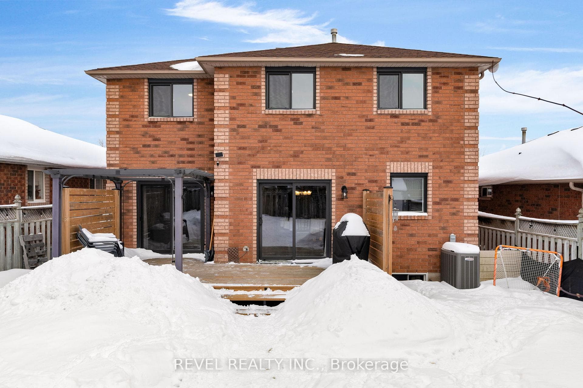 16 Girdwood Drive photo 38
